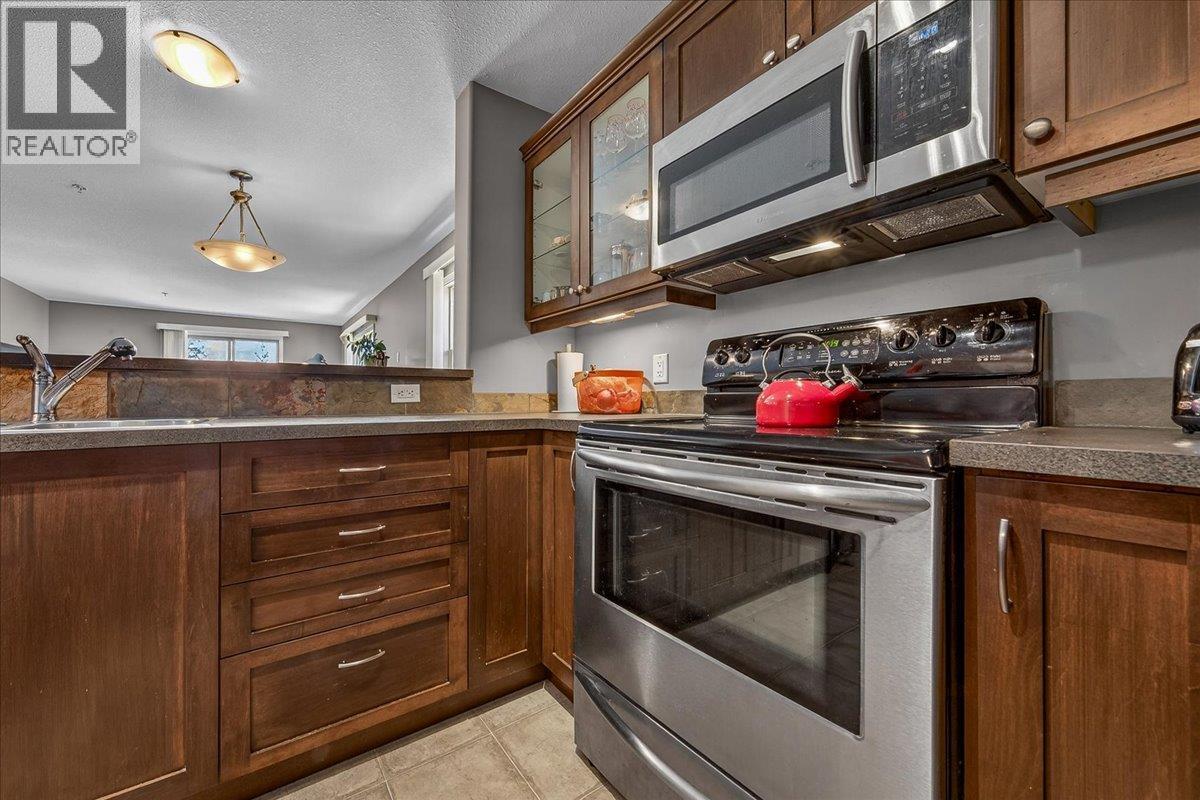 4884 Stanley Street Unit# 310, Radium Hot Springs, British Columbia  V0A 1M0 - Photo 19 - 10382883