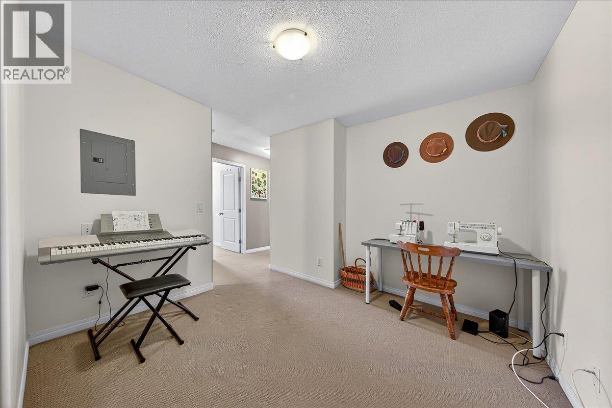 4884 Stanley Street Unit# 310, Radium Hot Springs, British Columbia  V0A 1M0 - Photo 24 - 10382883