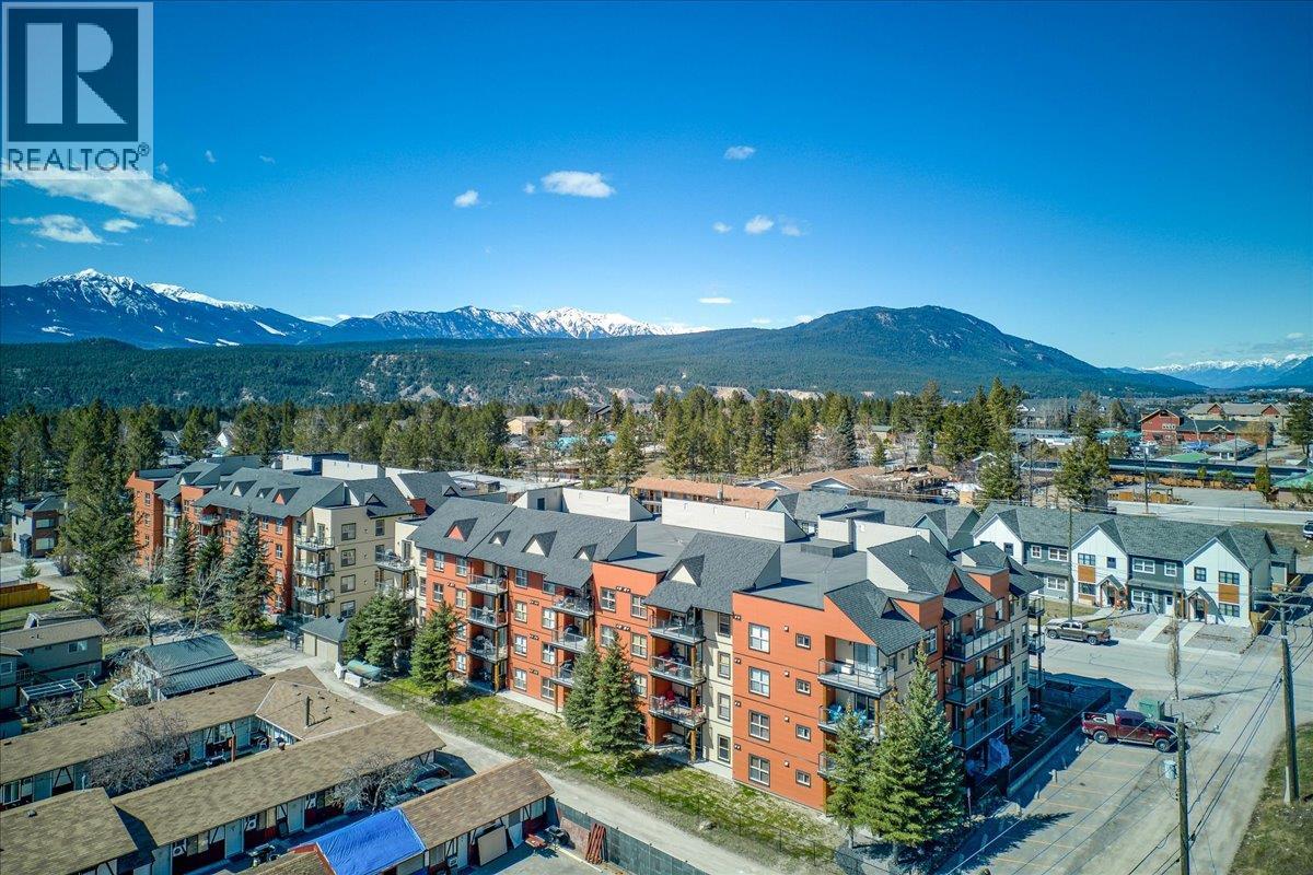 4884 Stanley Street Unit# 310, Radium Hot Springs, British Columbia  V0A 1M0 - Photo 37 - 10382883