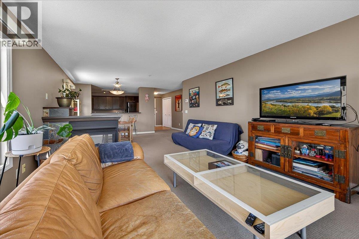 4884 Stanley Street Unit# 310, Radium Hot Springs, British Columbia  V0A 1M0 - Photo 6 - 10382883