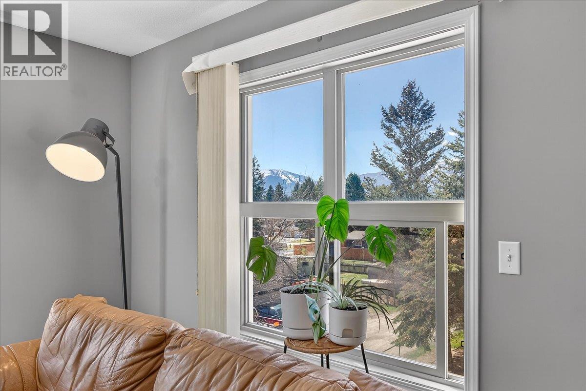 4884 Stanley Street Unit# 310, Radium Hot Springs, British Columbia  V0A 1M0 - Photo 7 - 10382883