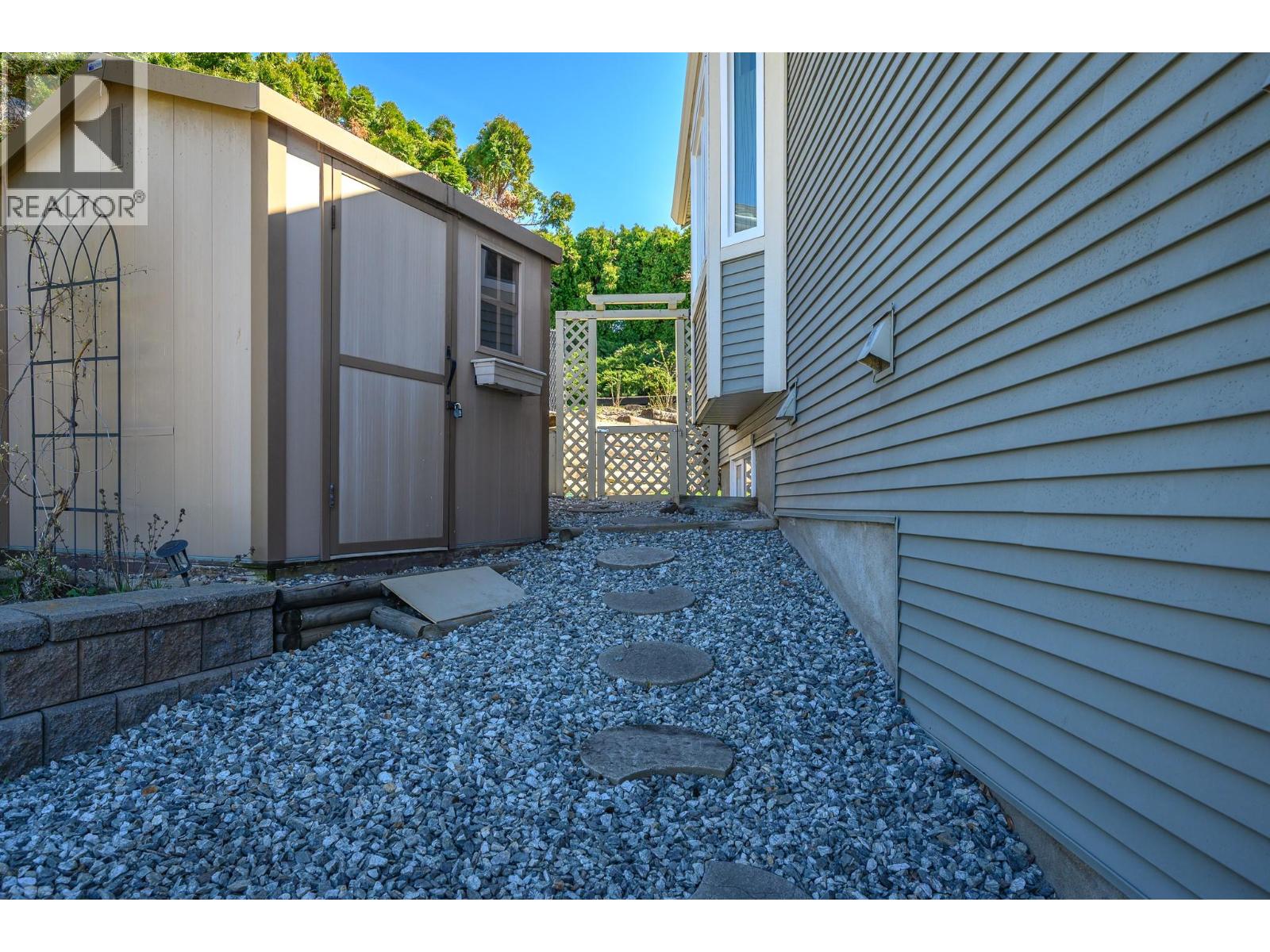 4401 Wellington Drive, Vernon, British Columbia  V1T 9A6 - Photo 35 - 10383072