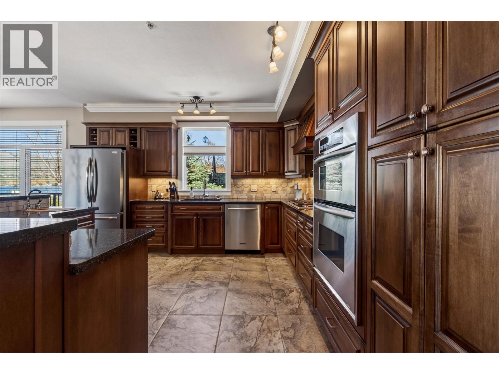 7511 Brooks Lane Unit# 102, Vernon, British Columbia  V1H 2H9 - Photo 24 - 10383025