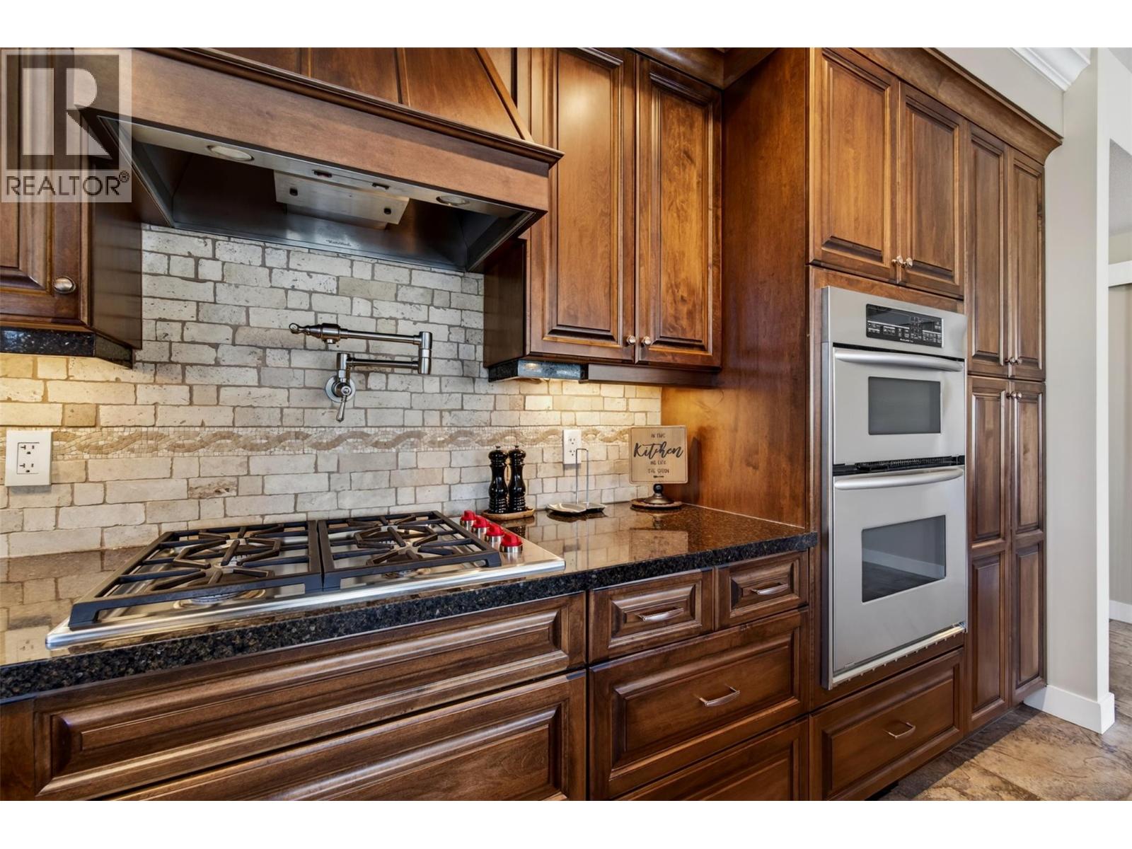 7511 Brooks Lane Unit# 102, Vernon, British Columbia  V1H 2H9 - Photo 27 - 10383025