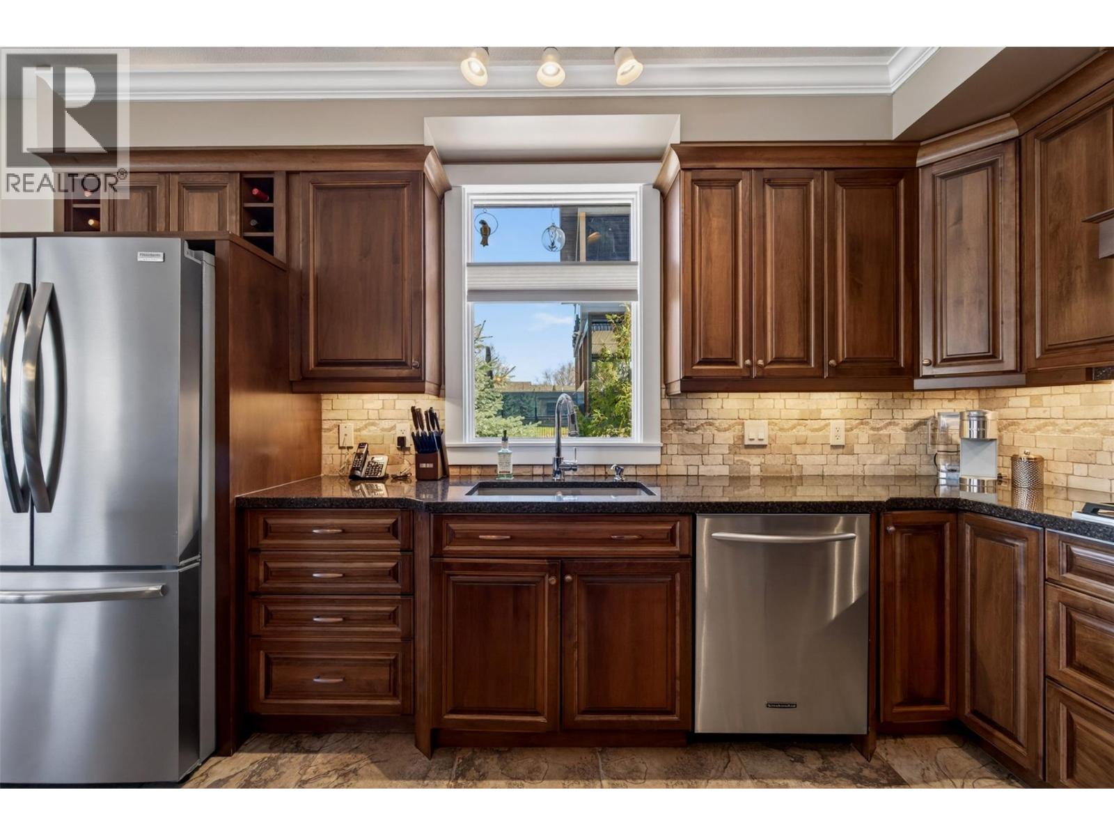 7511 Brooks Lane Unit# 102, Vernon, British Columbia  V1H 2H9 - Photo 31 - 10383025