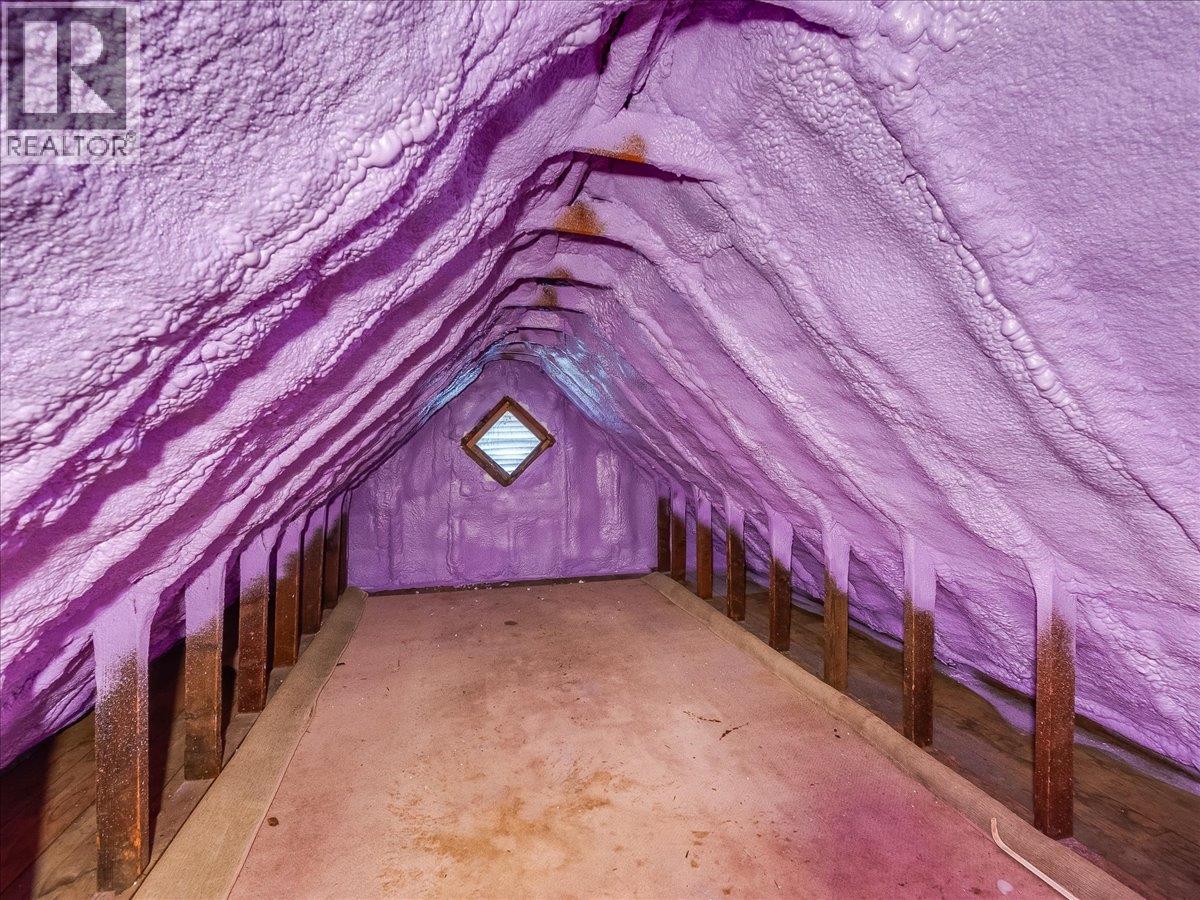 1911 Second Avenue, Trail, British Columbia  V1R 1N1 - Photo 25 - 10383096