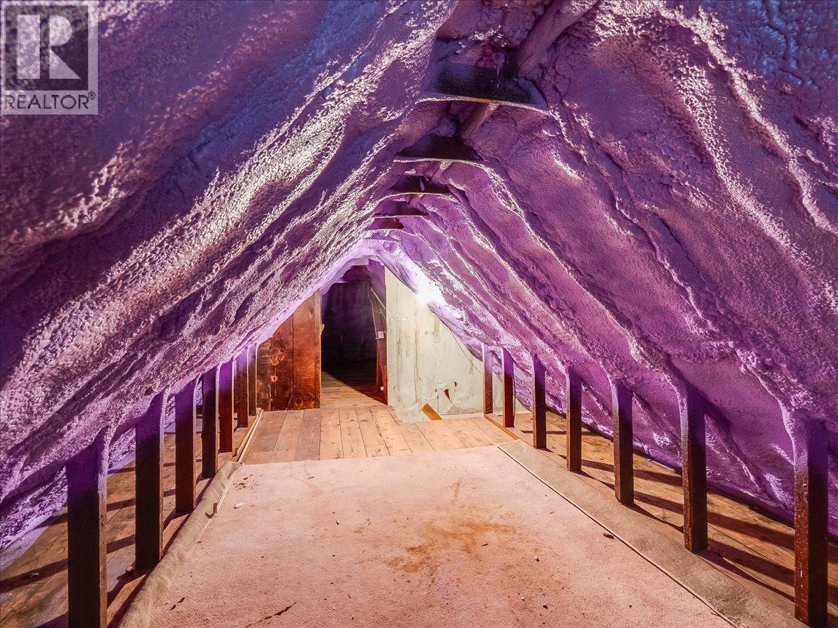 1911 Second Avenue, Trail, British Columbia  V1R 1N1 - Photo 26 - 10383096