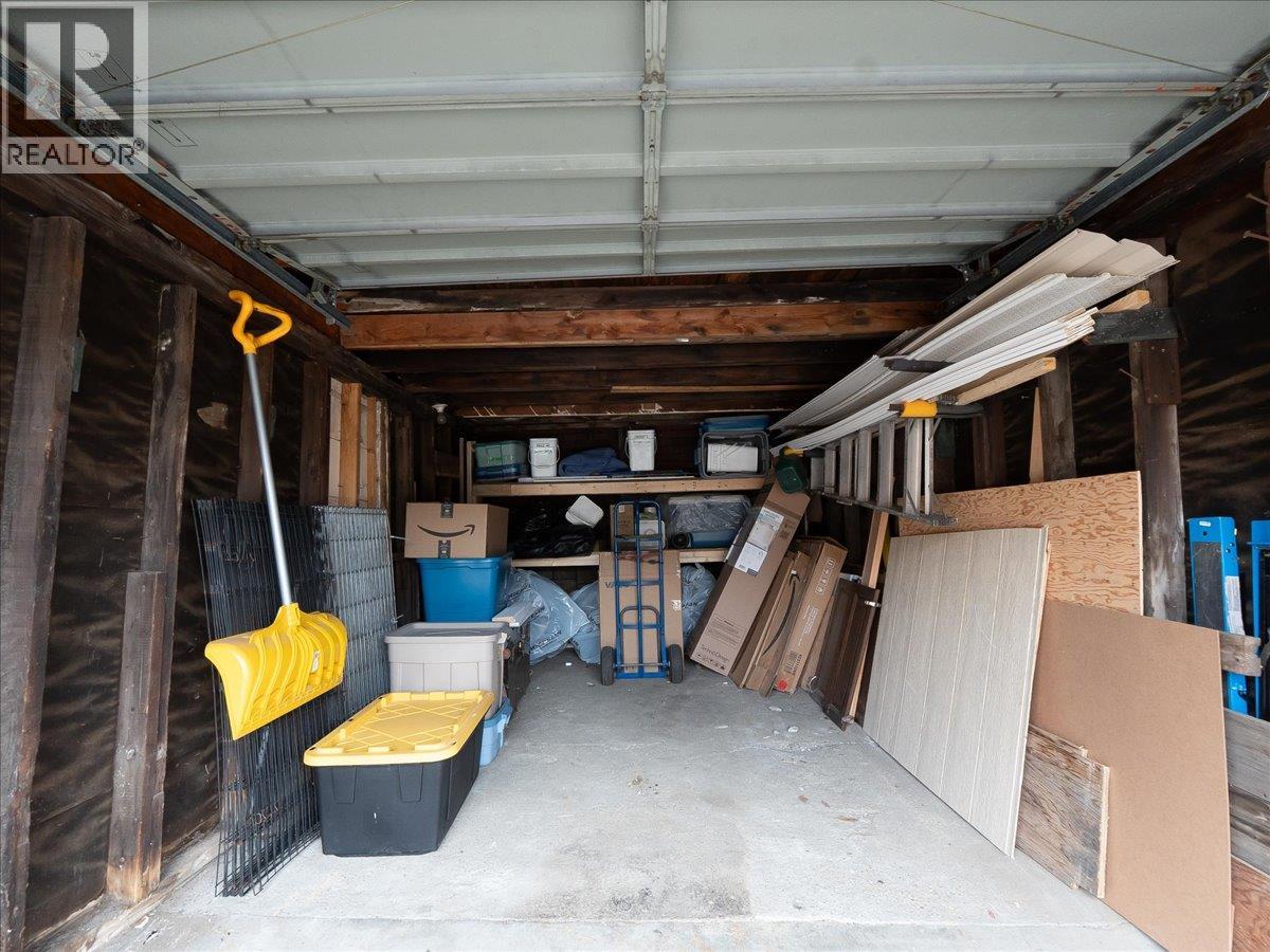 1911 Second Avenue, Trail, British Columbia  V1R 1N1 - Photo 34 - 10383096