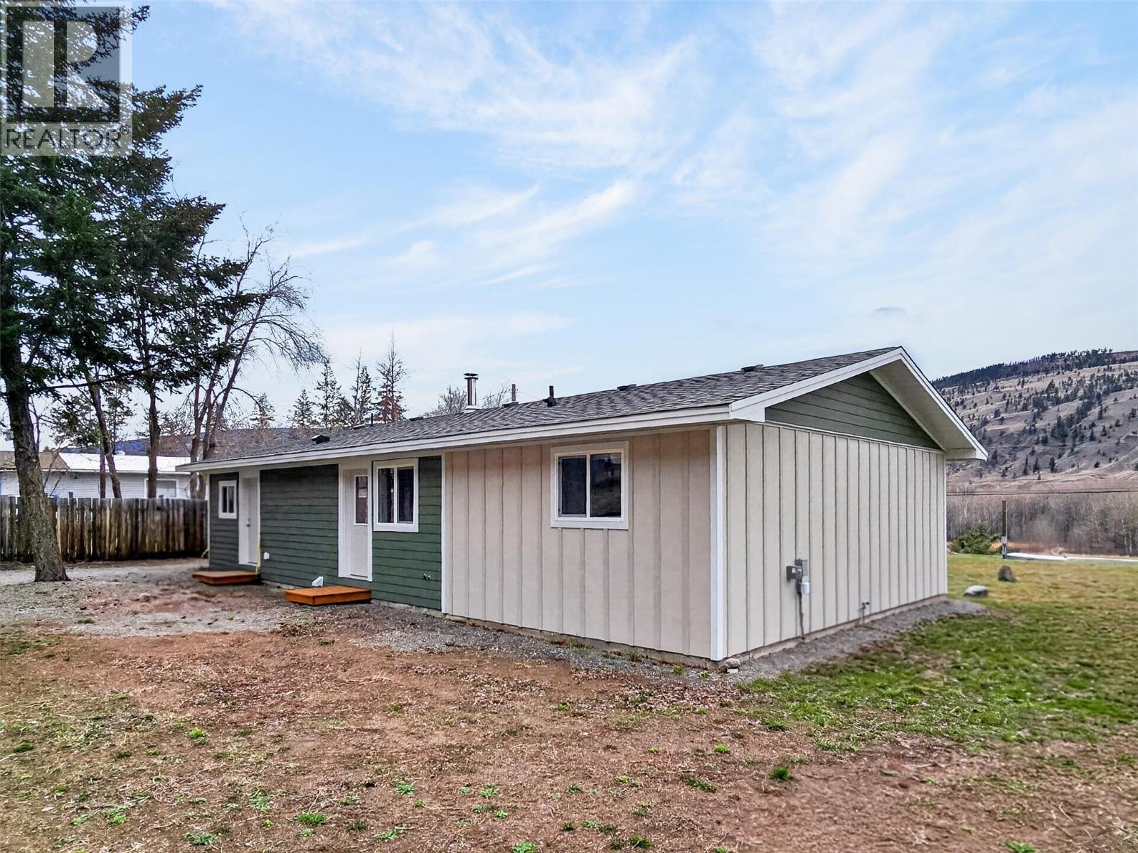 4032 Hills Frontage Road, Cache Creek, British Columbia  V0K 1H0 - Photo 33 - 10383026