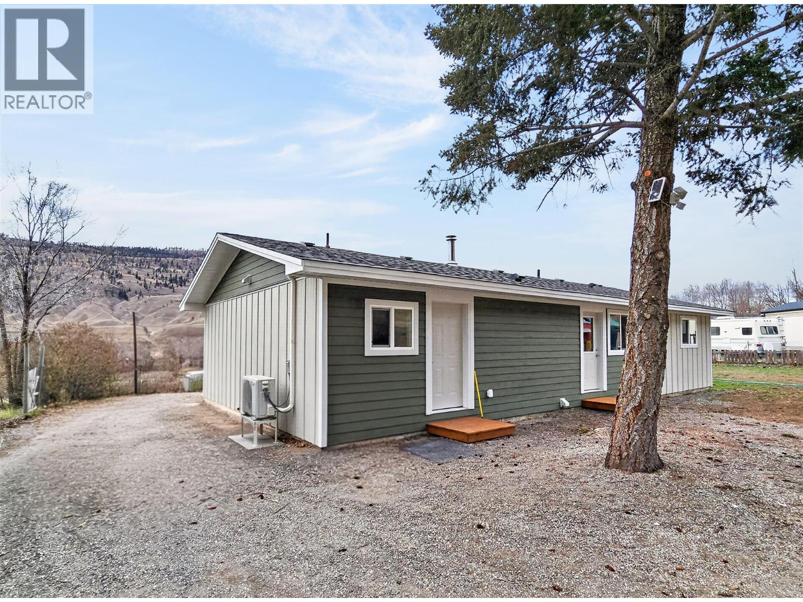 4032 Hills Frontage Road, Cache Creek, British Columbia  V0K 1H0 - Photo 34 - 10383026