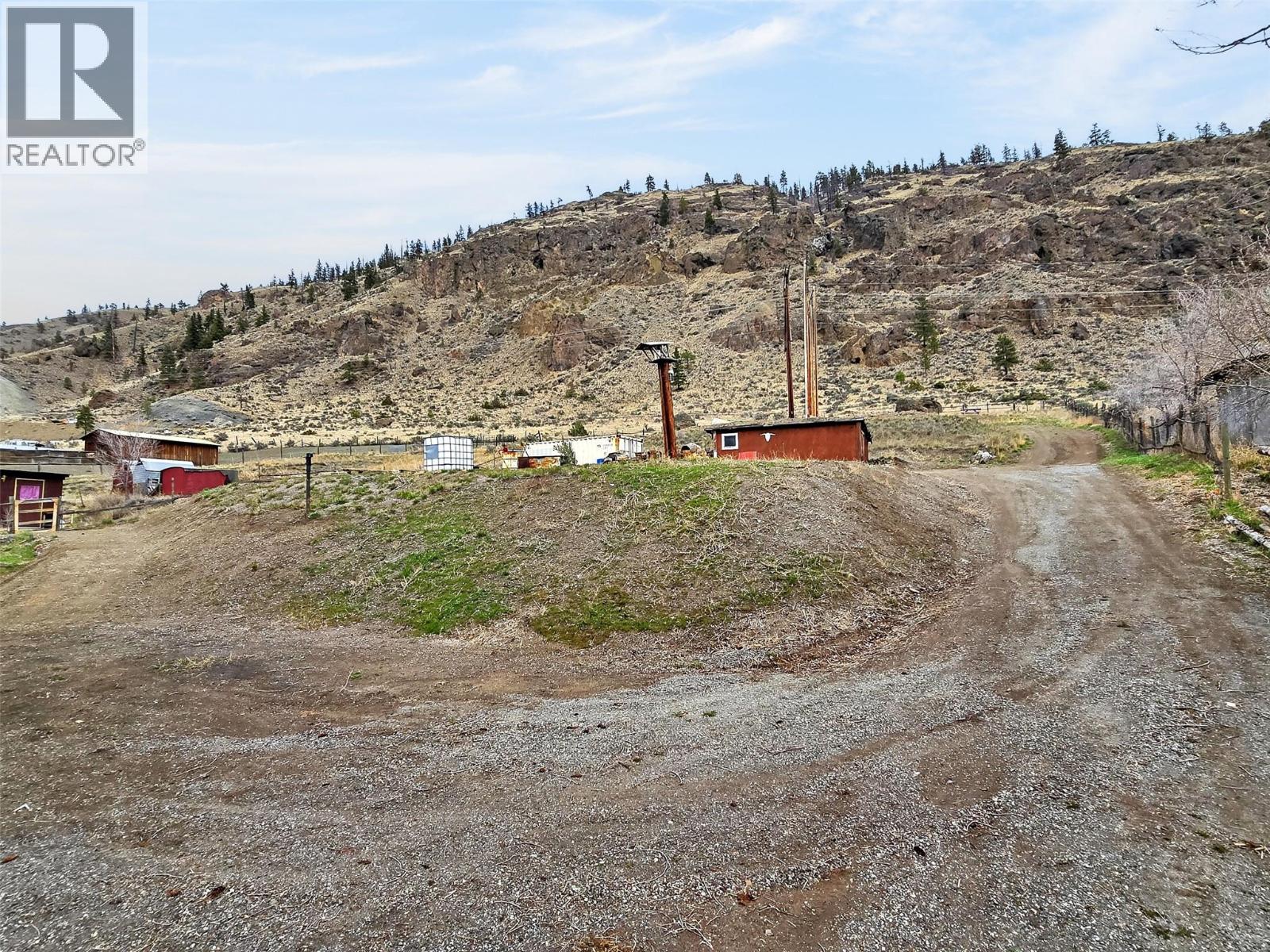 4032 Hills Frontage Road, Cache Creek, British Columbia  V0K 1H0 - Photo 36 - 10383026