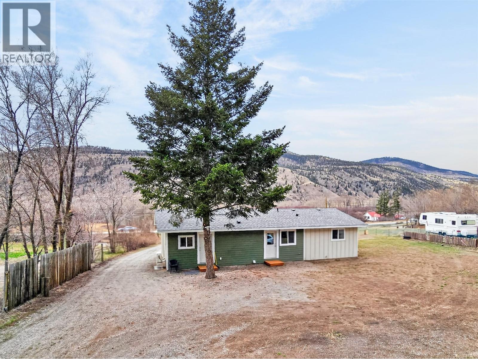 4032 Hills Frontage Road, Cache Creek, British Columbia  V0K 1H0 - Photo 37 - 10383026