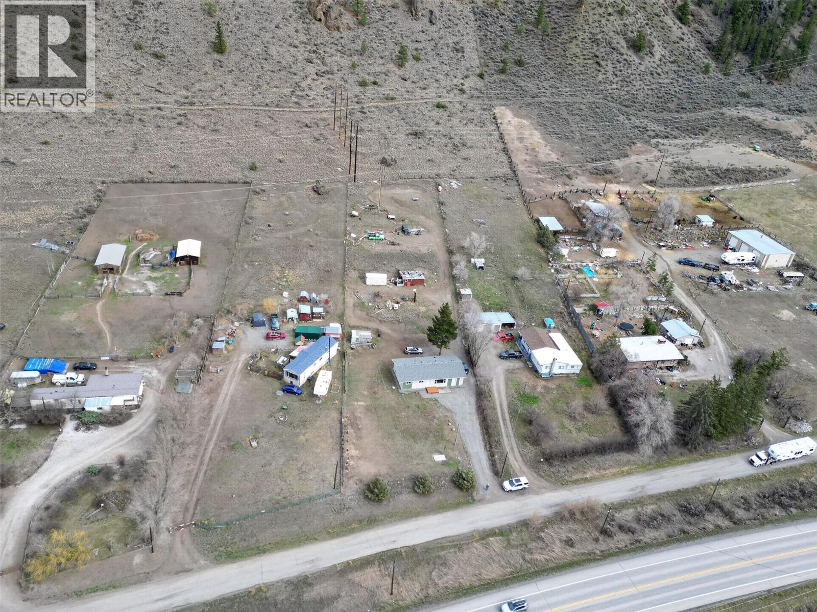 4032 Hills Frontage Road, Cache Creek, British Columbia  V0K 1H0 - Photo 45 - 10383026