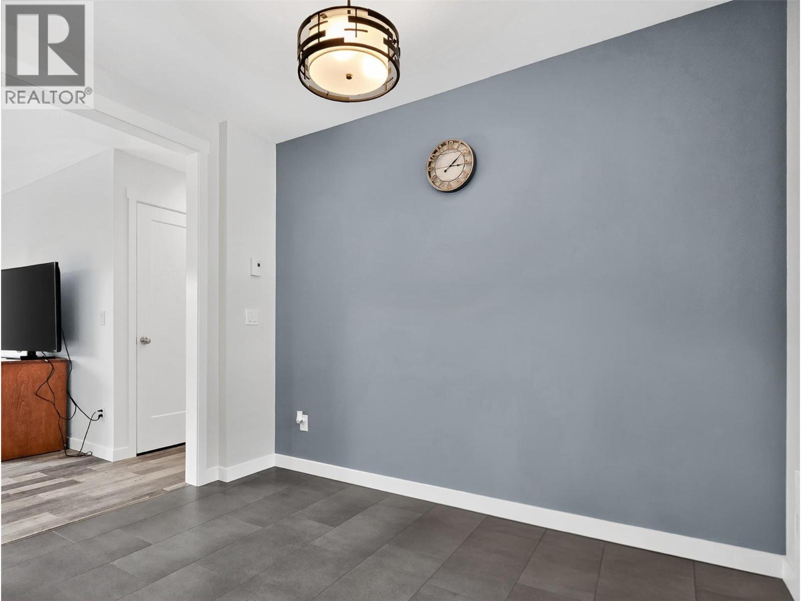 4032 Hills Frontage Road, Cache Creek, British Columbia  V0K 1H0 - Photo 7 - 10383026