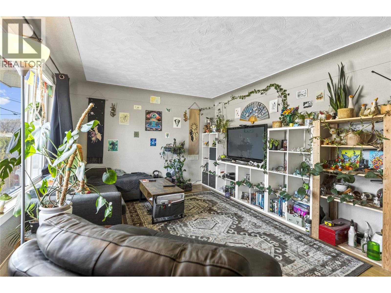 407/409 Mulberry Avenue, Kamloops, British Columbia  V2B 2R3 - Photo 3 - 10383076