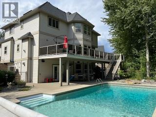 5037 Treadgold Court, Kelowna, British Columbia  V1W 5B4 - Photo 2 - 10382876