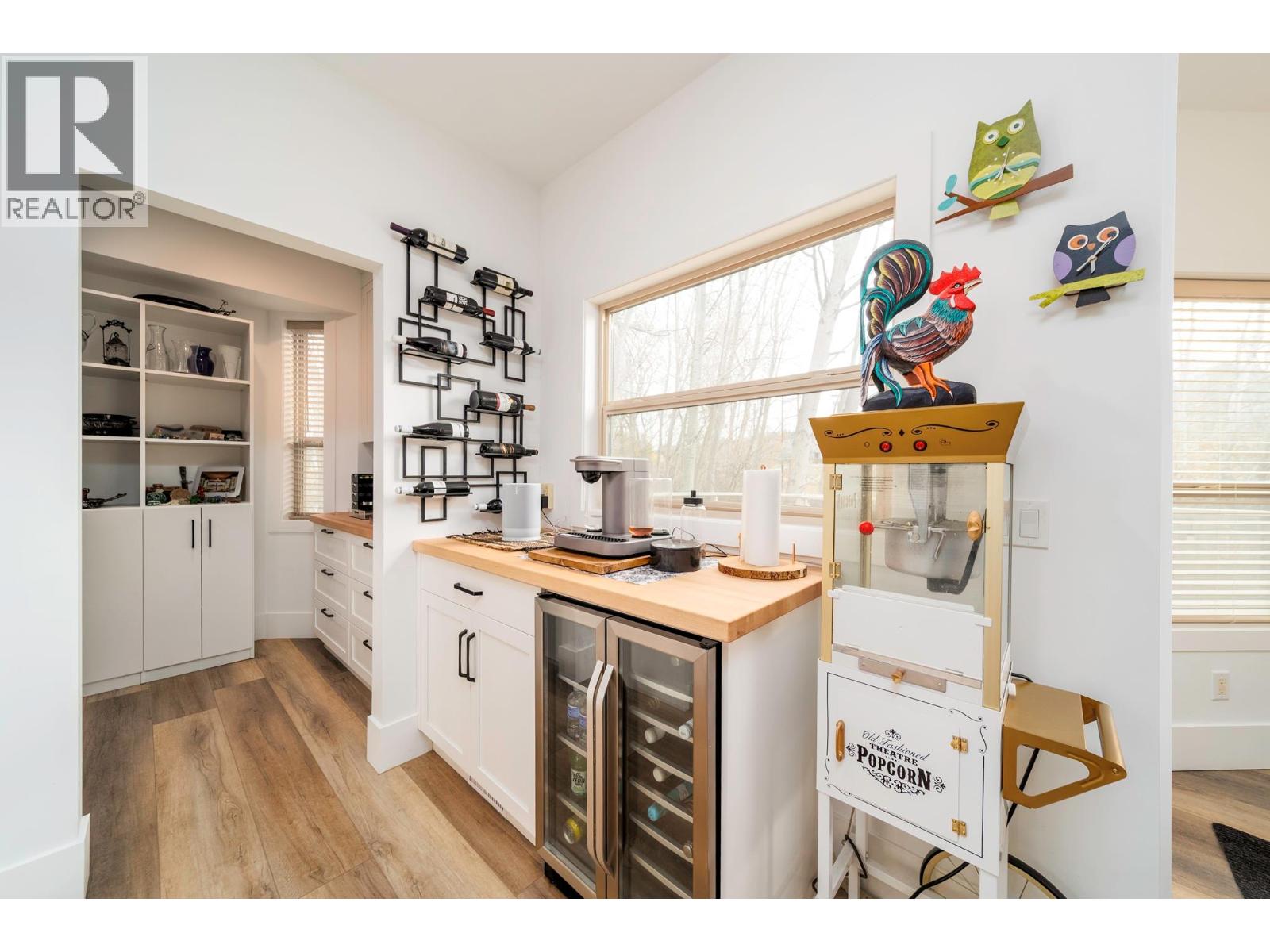 5037 Treadgold Court, Kelowna, British Columbia  V1W 5B4 - Photo 26 - 10382876