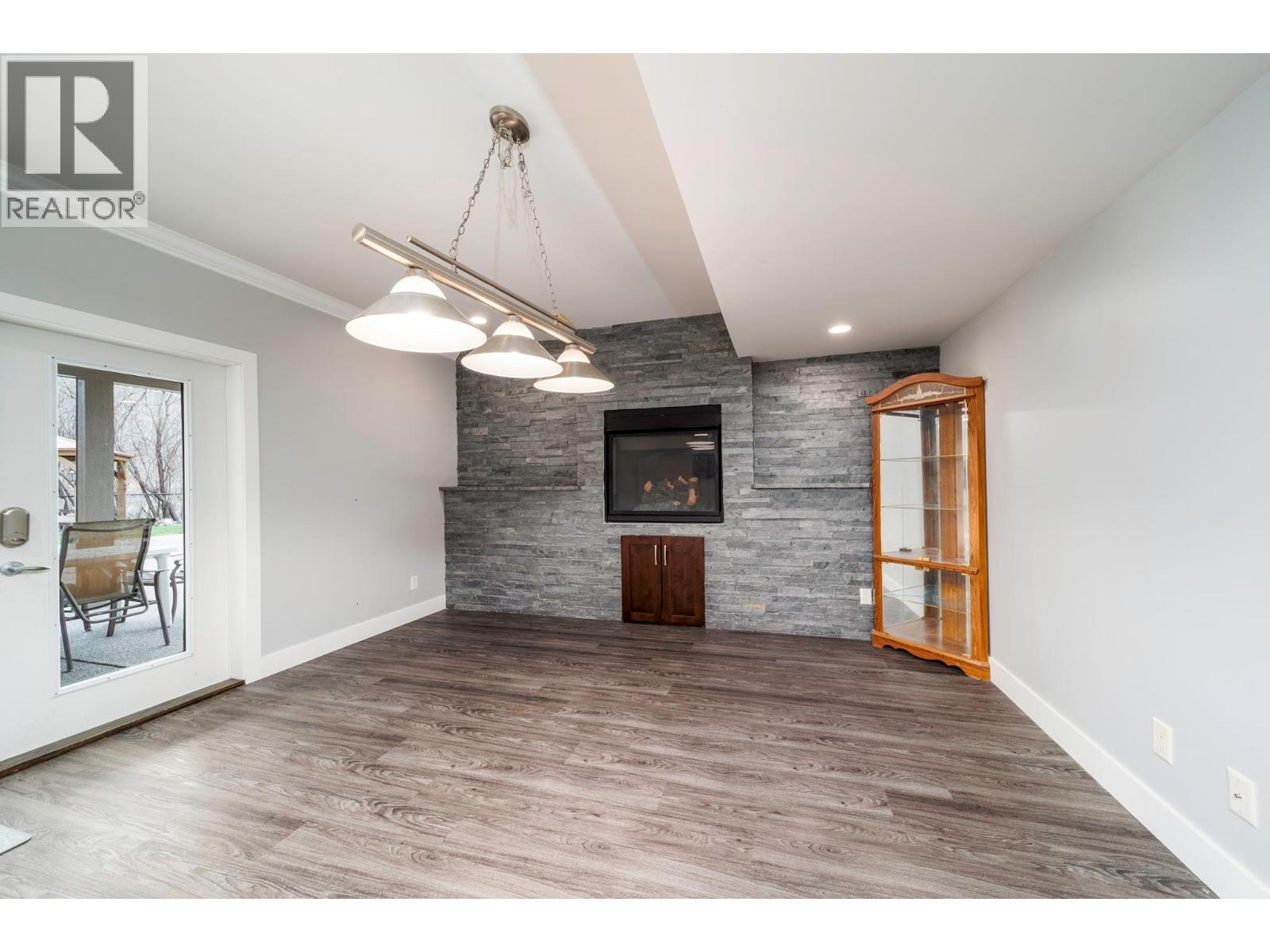 5037 Treadgold Court, Kelowna, British Columbia  V1W 5B4 - Photo 46 - 10382876