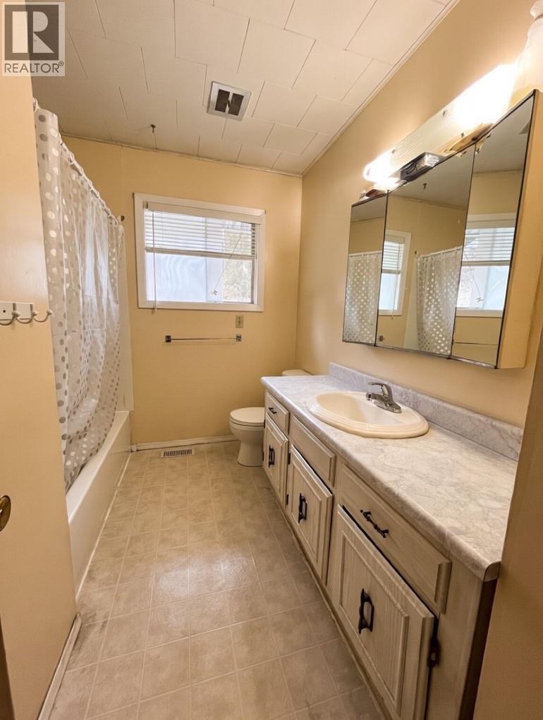 2612 Silver King Road, Nelson, British Columbia  V1L 1C9 - Photo 12 - 10382655