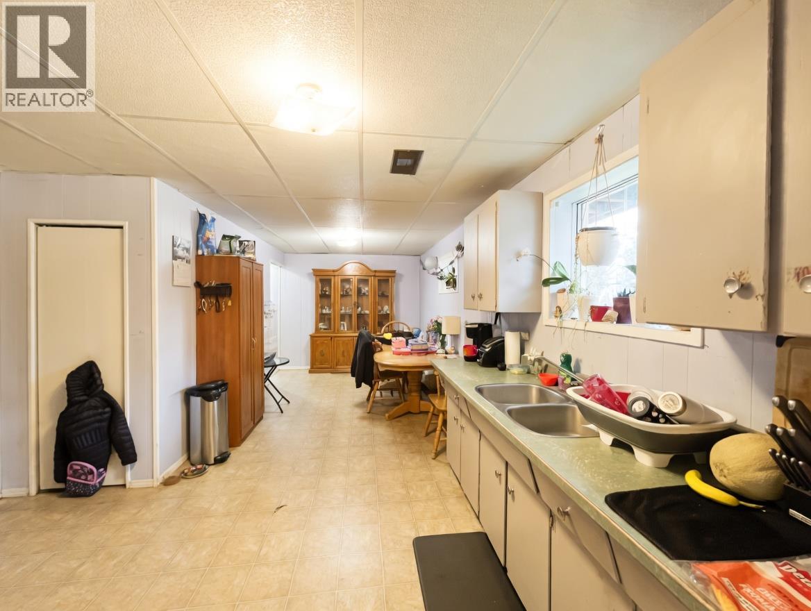 2612 Silver King Road, Nelson, British Columbia  V1L 1C9 - Photo 14 - 10382655