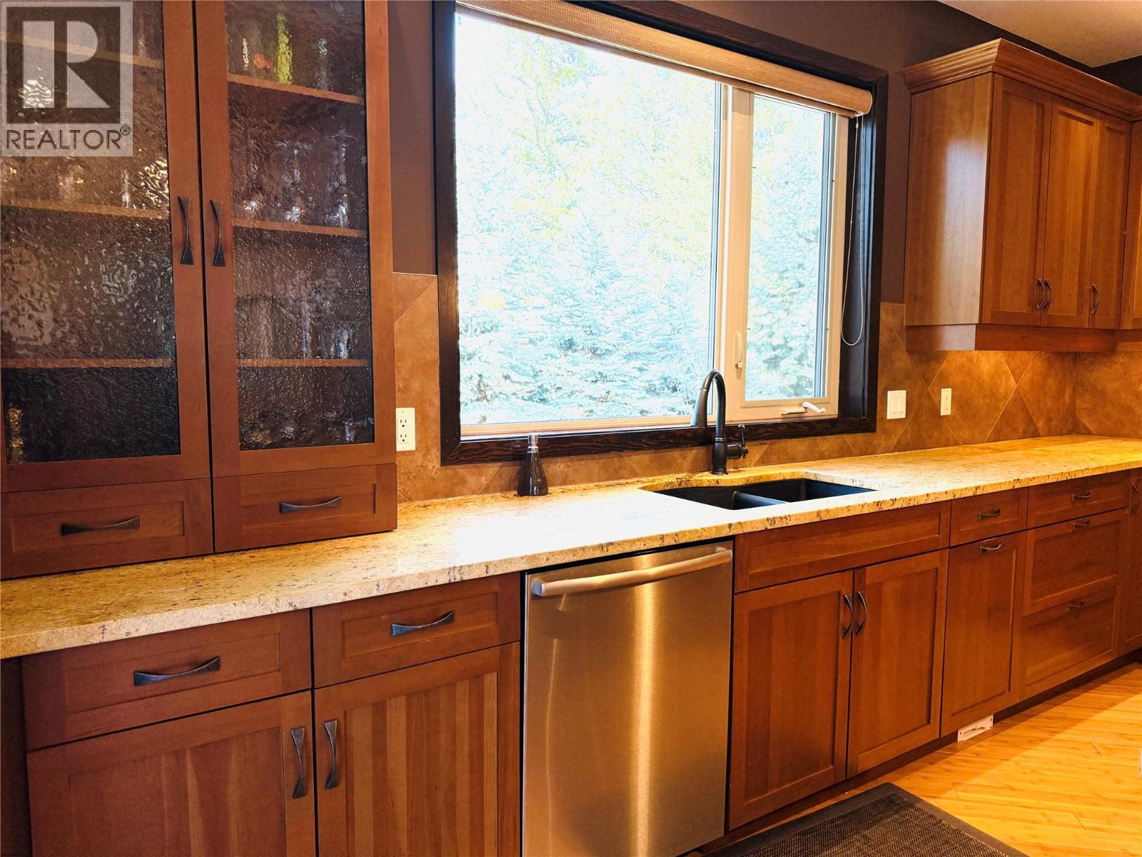 4997 Eaglebrook Court, Fairmont Hot Springs, British Columbia  V0B 1L1 - Photo 15 - 10383103