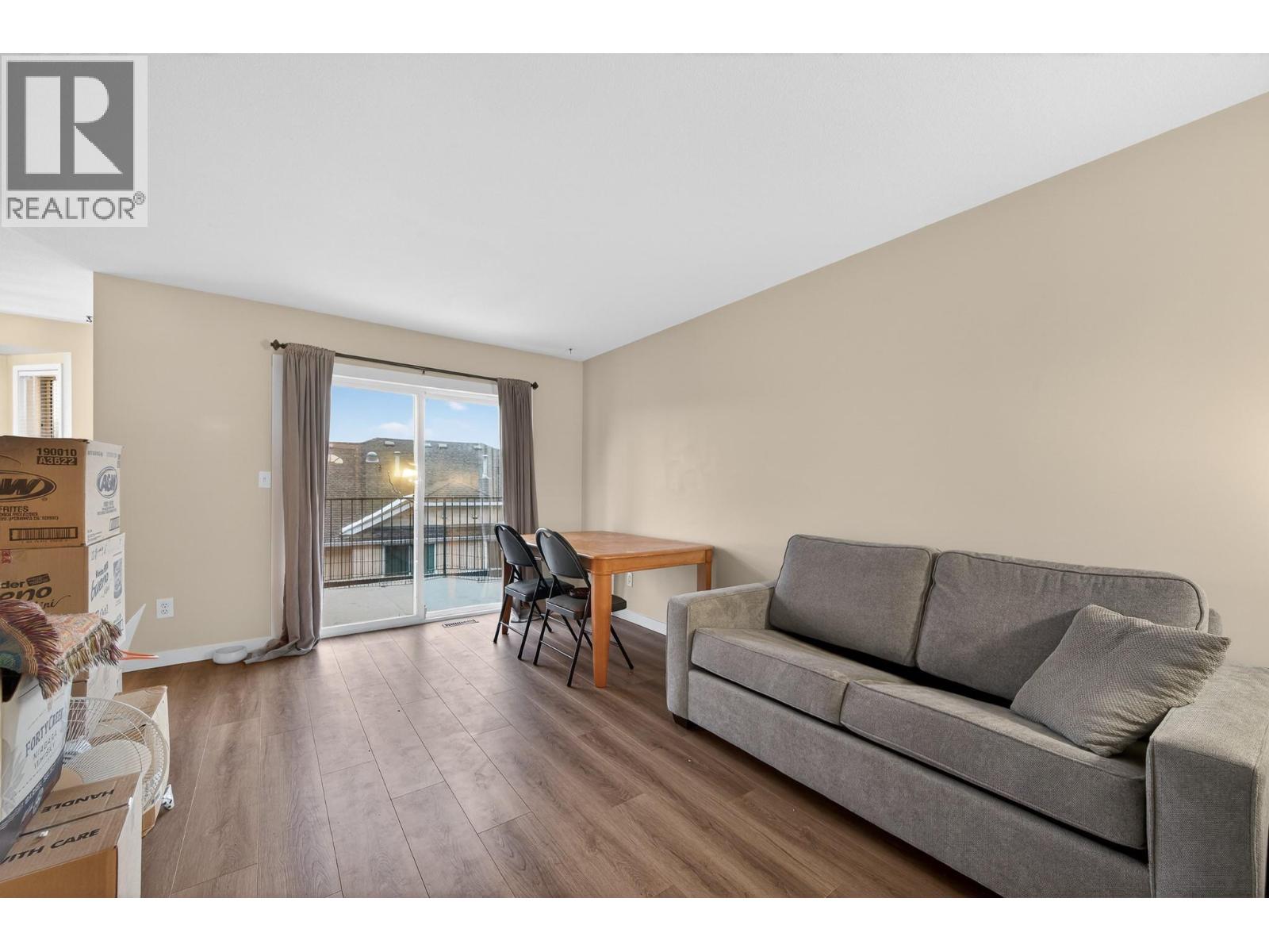 1750 Mckinley Court Unit# 29, Kamloops, British Columbia  V2E 2N5 - Photo 3 - 10382393