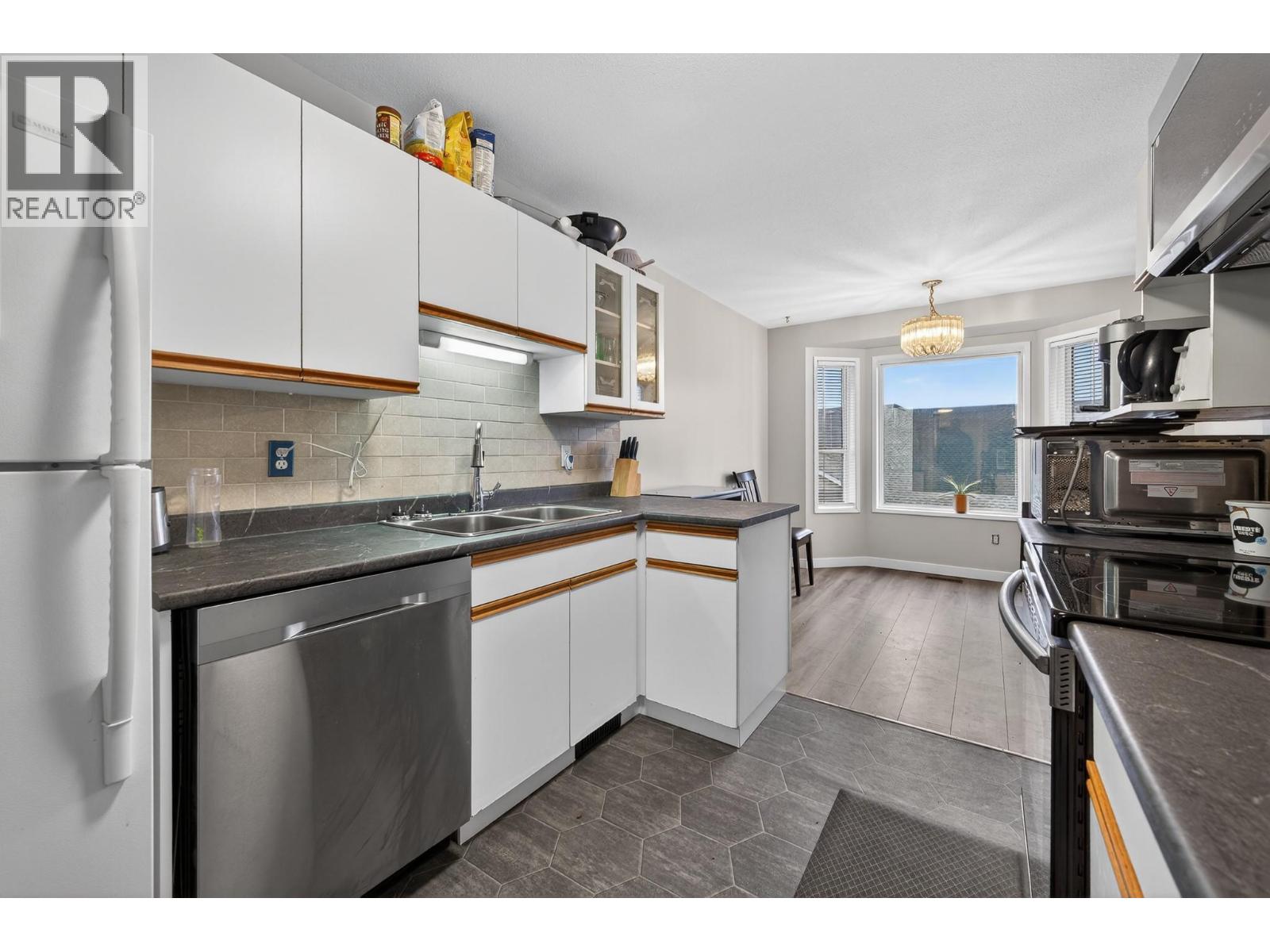 1750 Mckinley Court Unit# 29, Kamloops, British Columbia  V2E 2N5 - Photo 6 - 10382393