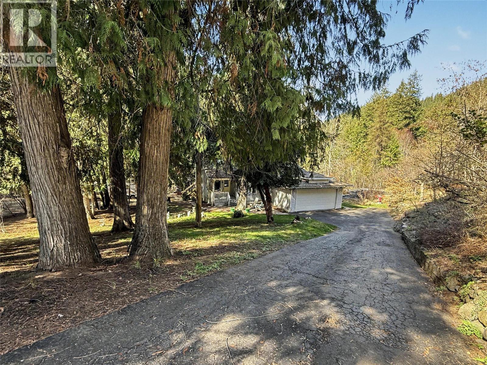 3150 Hama Road, Christina Lake, British Columbia  V0H 1E0 - Photo 11 - 10383082