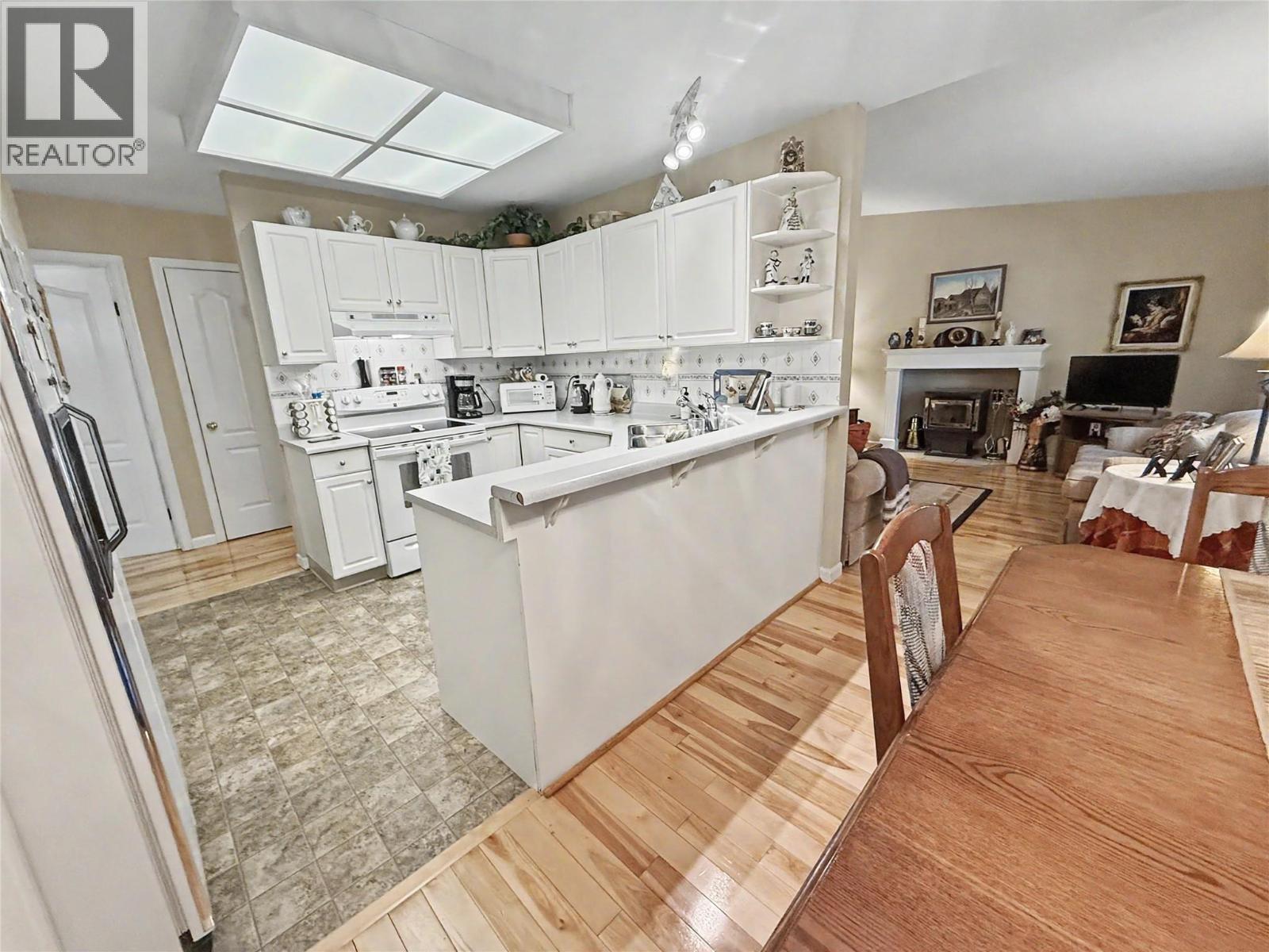 3150 Hama Road, Christina Lake, British Columbia  V0H 1E0 - Photo 14 - 10383082