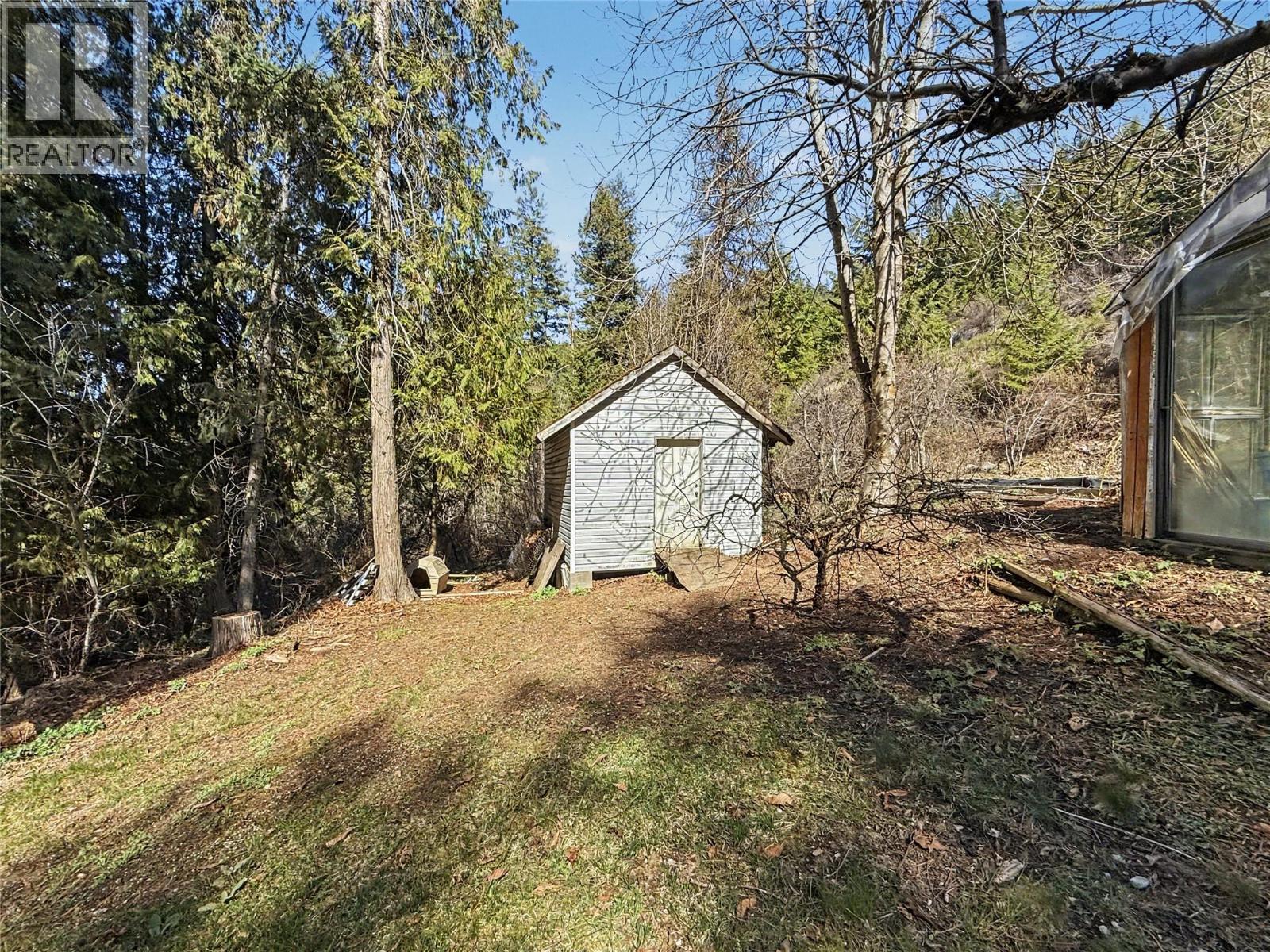 3150 Hama Road, Christina Lake, British Columbia  V0H 1E0 - Photo 9 - 10383082