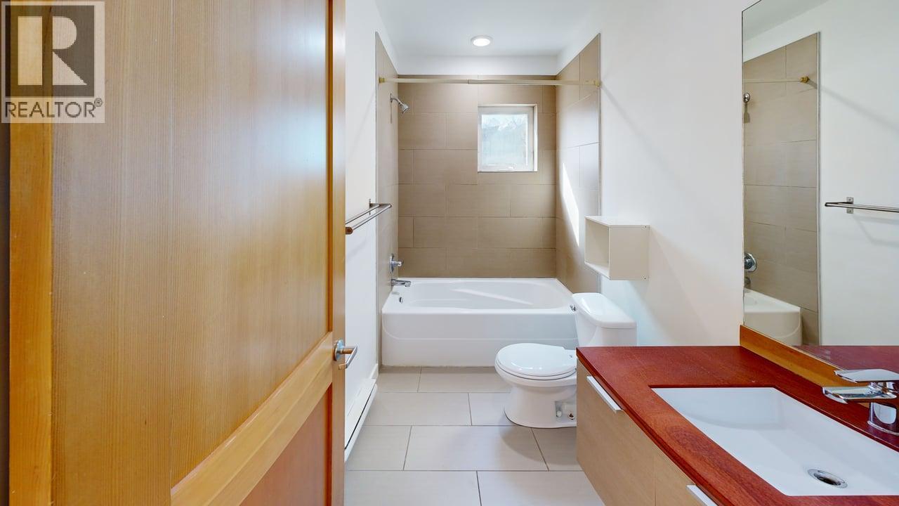 503 10th Street S Unit# B, Golden, British Columbia  V0A 1H0 - Photo 22 - 10381940