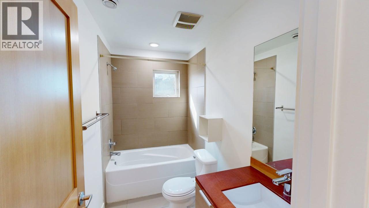 503 10th Street S Unit# B, Golden, British Columbia  V0A 1H0 - Photo 24 - 10381940