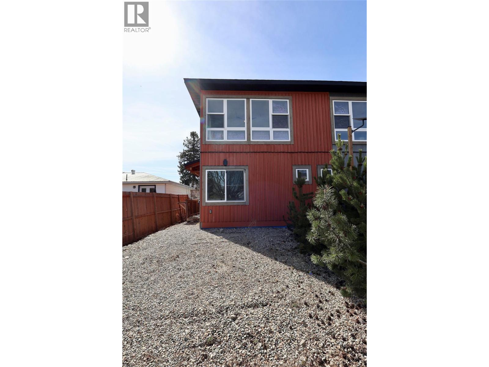 503 10th Street S Unit# B, Golden, British Columbia  V0A 1H0 - Photo 3 - 10381940