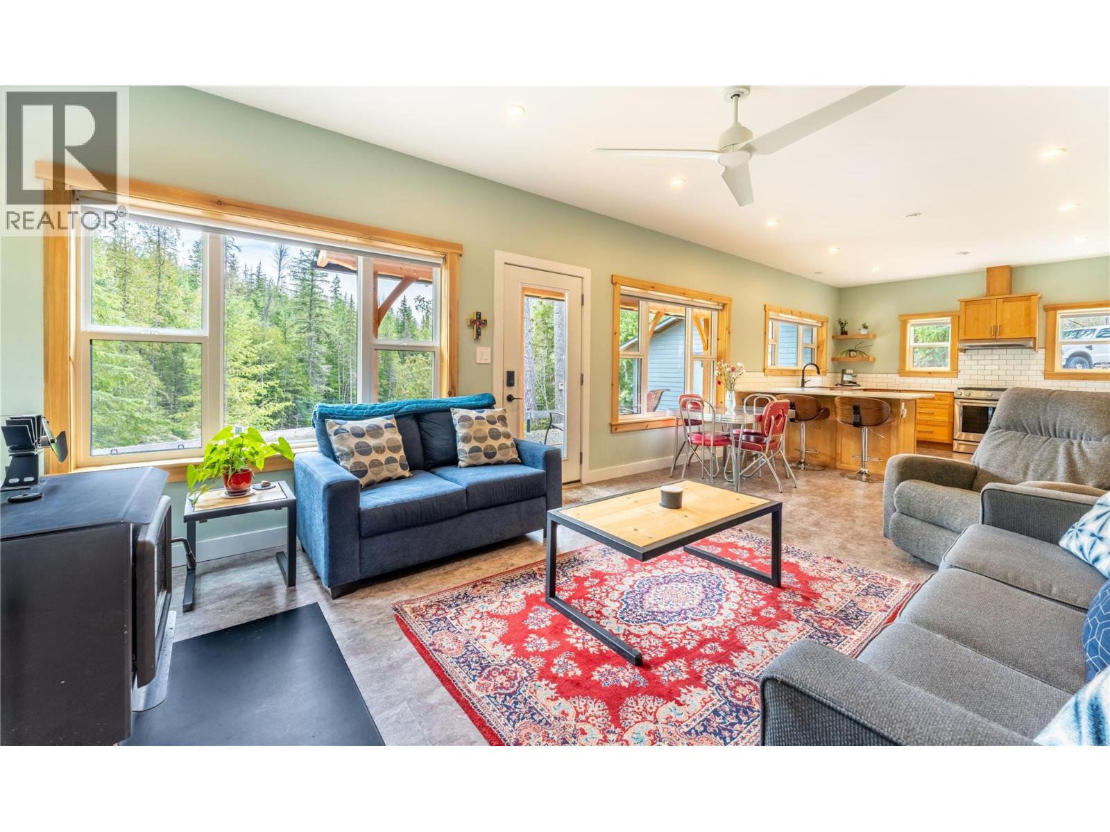 16328 Wadds Road, Crawford Bay, British Columbia  V0B 1E0 - Photo 21 - 10383069