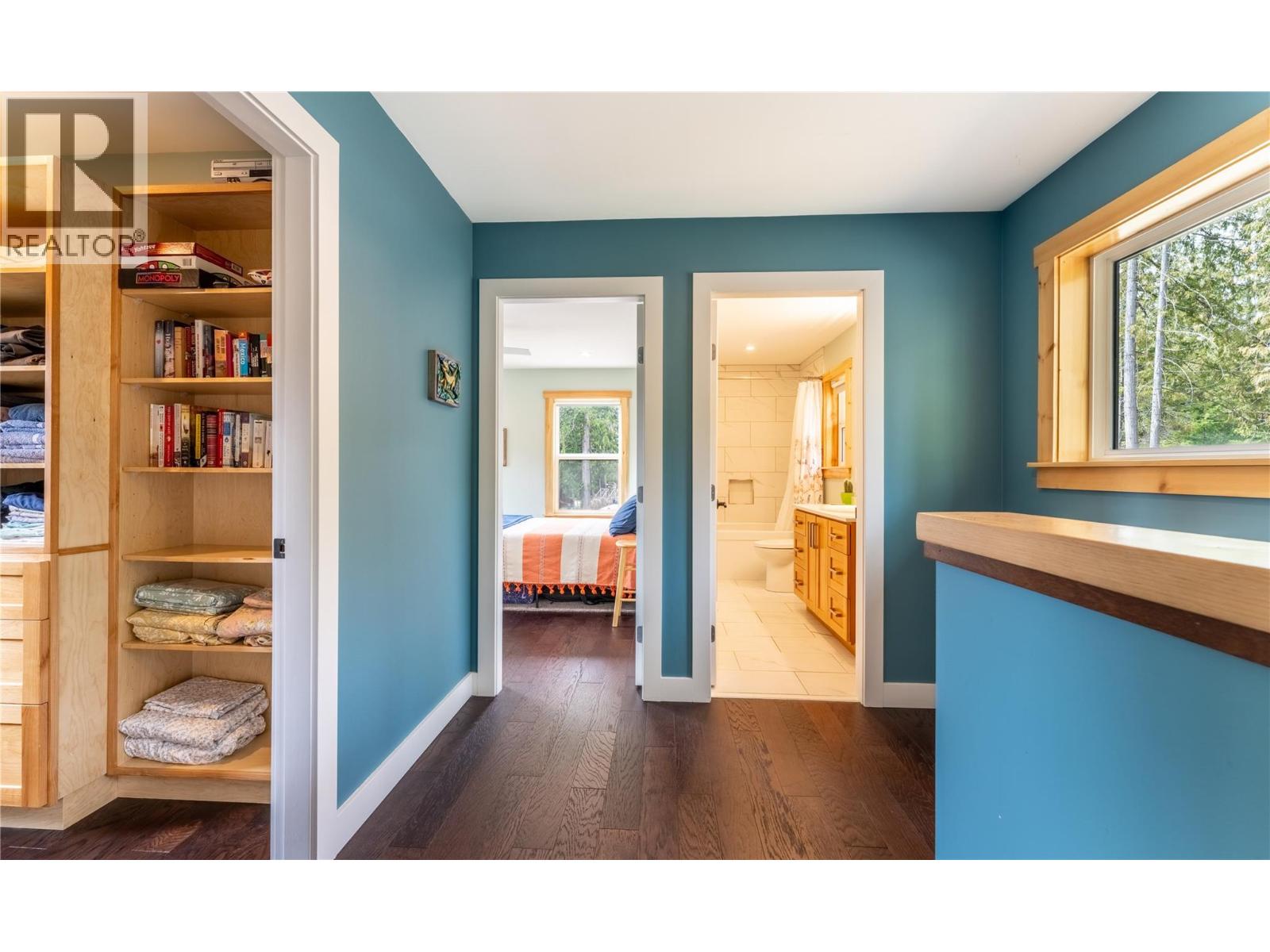 16328 Wadds Road, Crawford Bay, British Columbia  V0B 1E0 - Photo 25 - 10383069