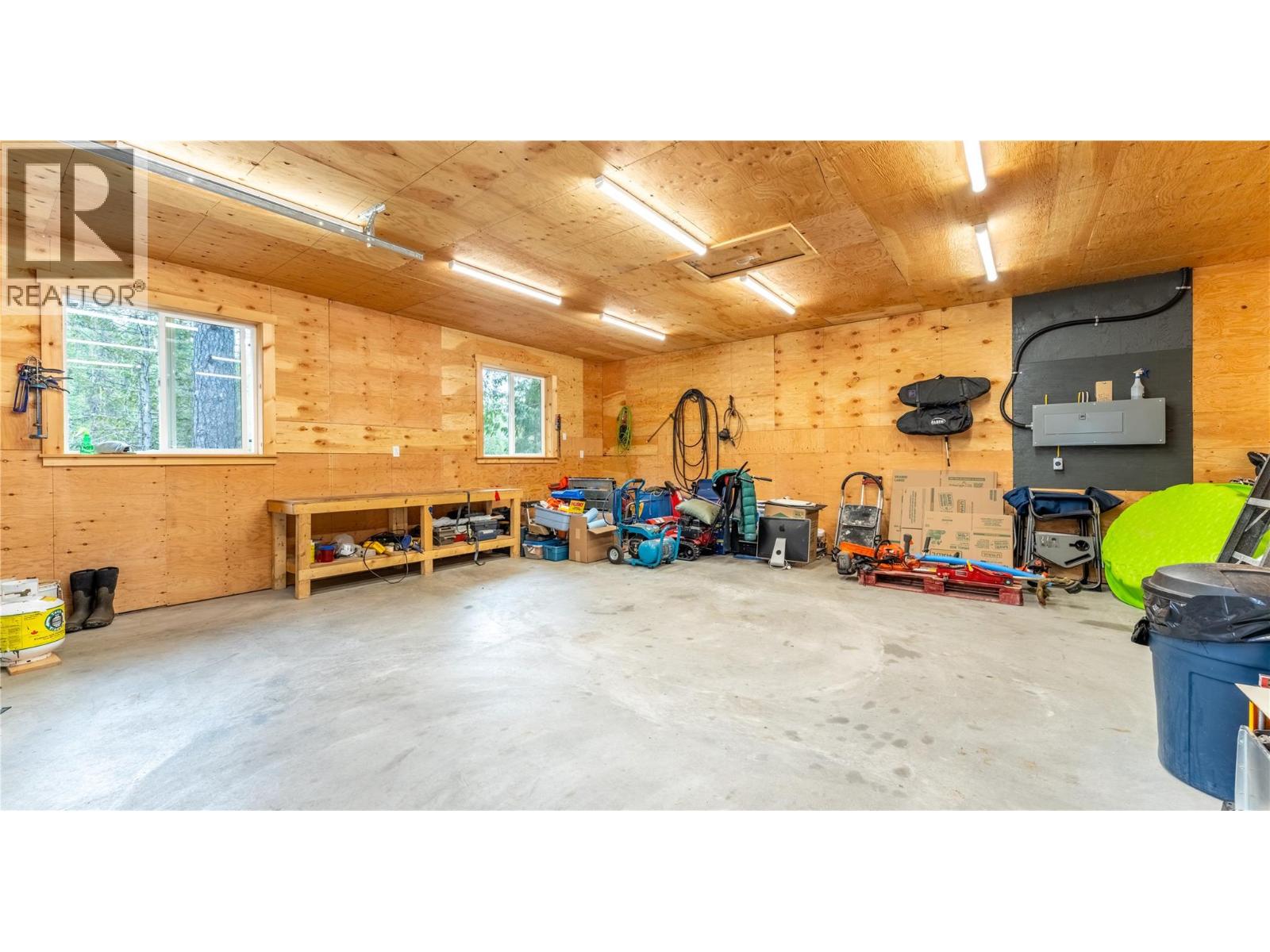 16328 Wadds Road, Crawford Bay, British Columbia  V0B 1E0 - Photo 36 - 10383069