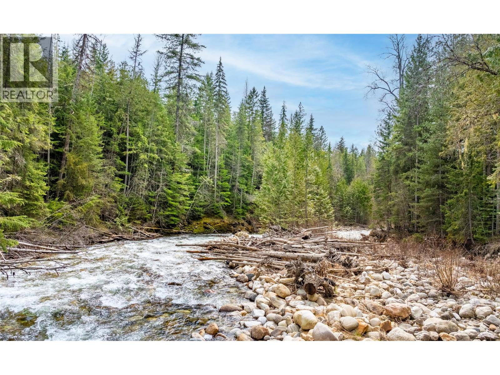 16328 Wadds Road, Crawford Bay, British Columbia  V0B 1E0 - Photo 6 - 10383069