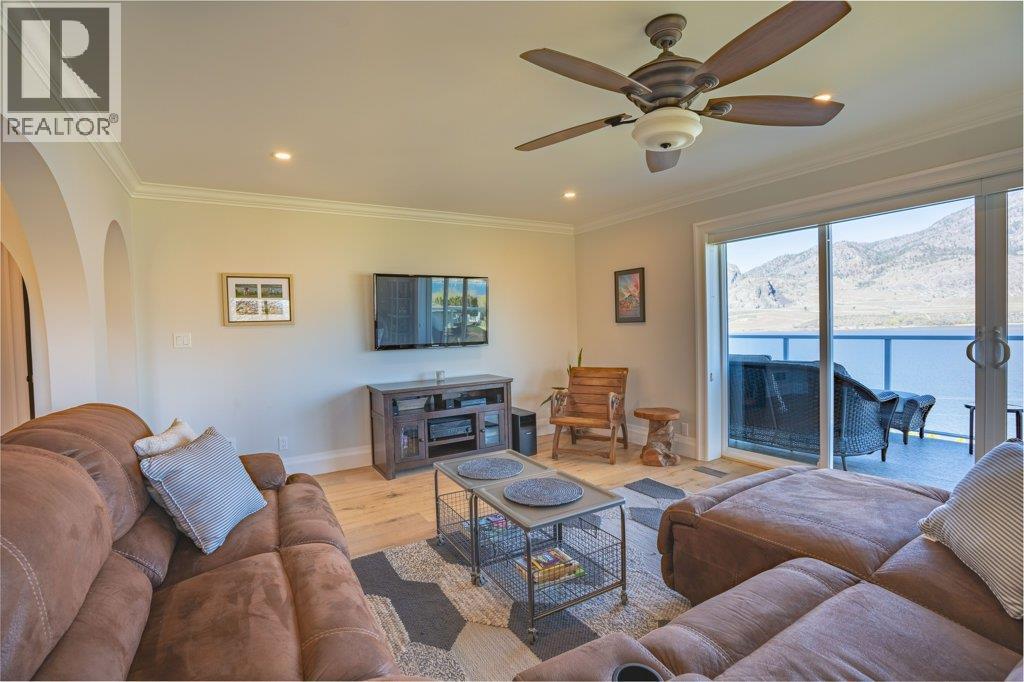 14807 89th Street, Osoyoos, British Columbia  V0H 1V2 - Photo 28 - 10382108