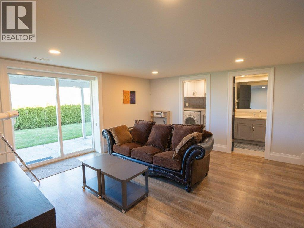 14807 89th Street, Osoyoos, British Columbia  V0H 1V2 - Photo 37 - 10382157