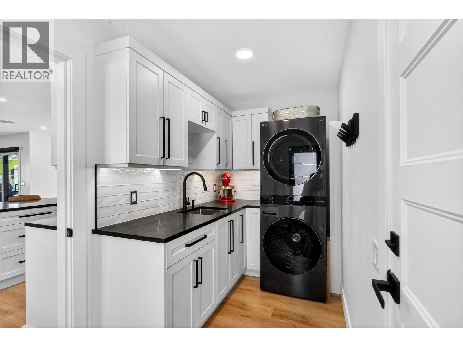 1674 Pritchard Drive, West Kelowna, British Columbia  V4T 1X5 - Photo 13 - 10383084