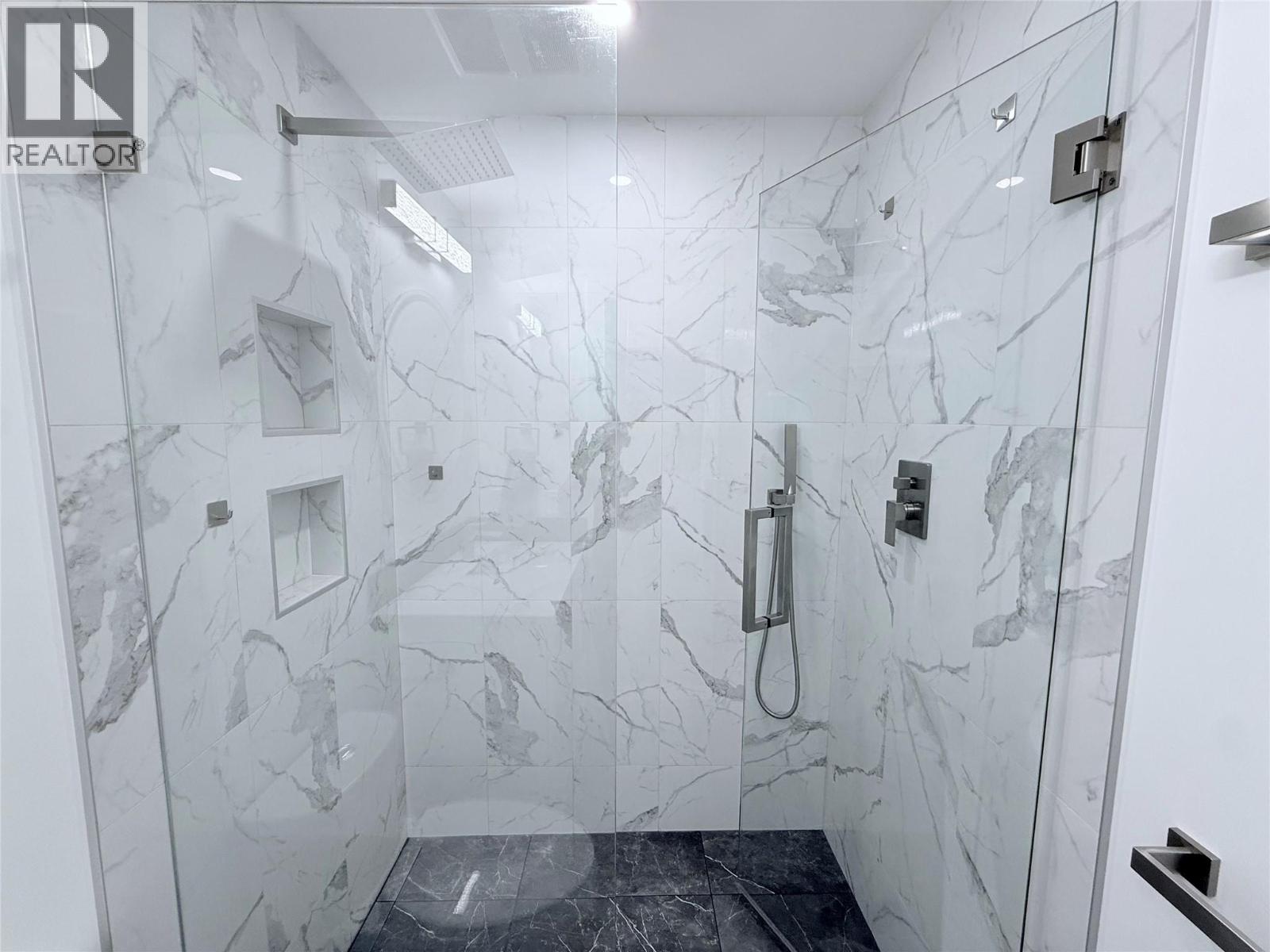 1674 Pritchard Drive, West Kelowna, British Columbia  V4T 1X5 - Photo 18 - 10383084