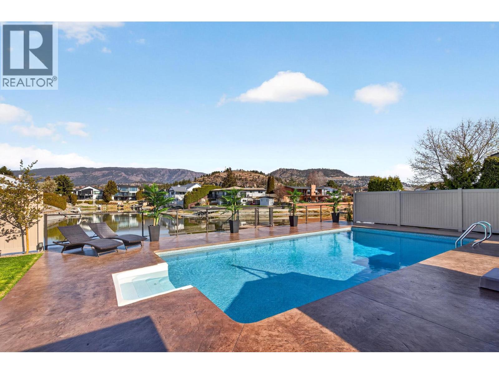 1674 Pritchard Drive, West Kelowna, British Columbia  V4T 1X5 - Photo 31 - 10383084