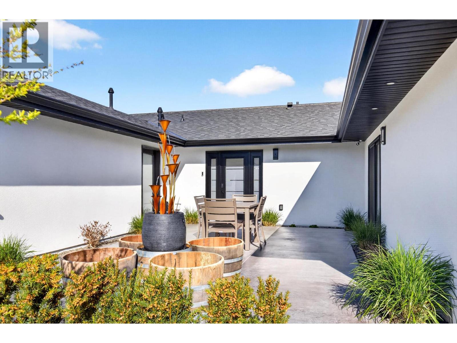 1674 Pritchard Drive, West Kelowna, British Columbia  V4T 1X5 - Photo 54 - 10383084