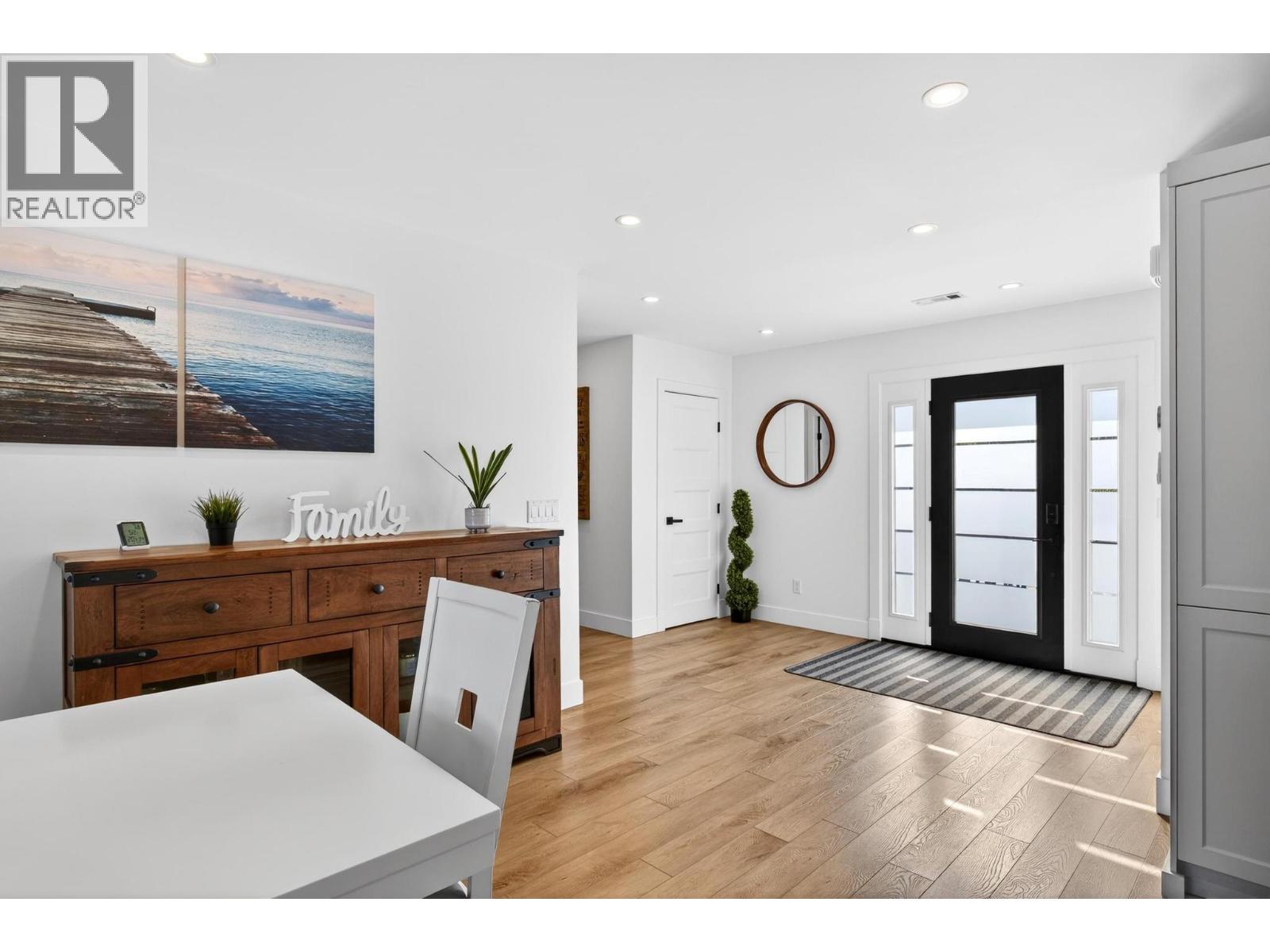 1674 Pritchard Drive, West Kelowna, British Columbia  V4T 1X5 - Photo 6 - 10383084