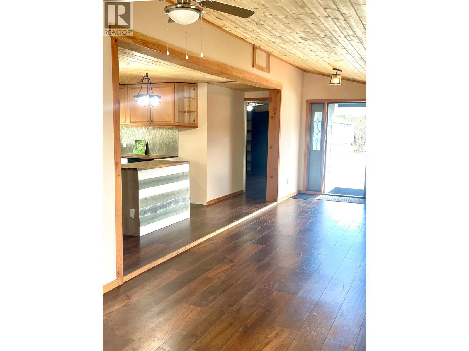 Pad #14 - 5174 Lambert Road, Invermere, British Columbia  V0A 1K2 - Photo 12 - 10382709