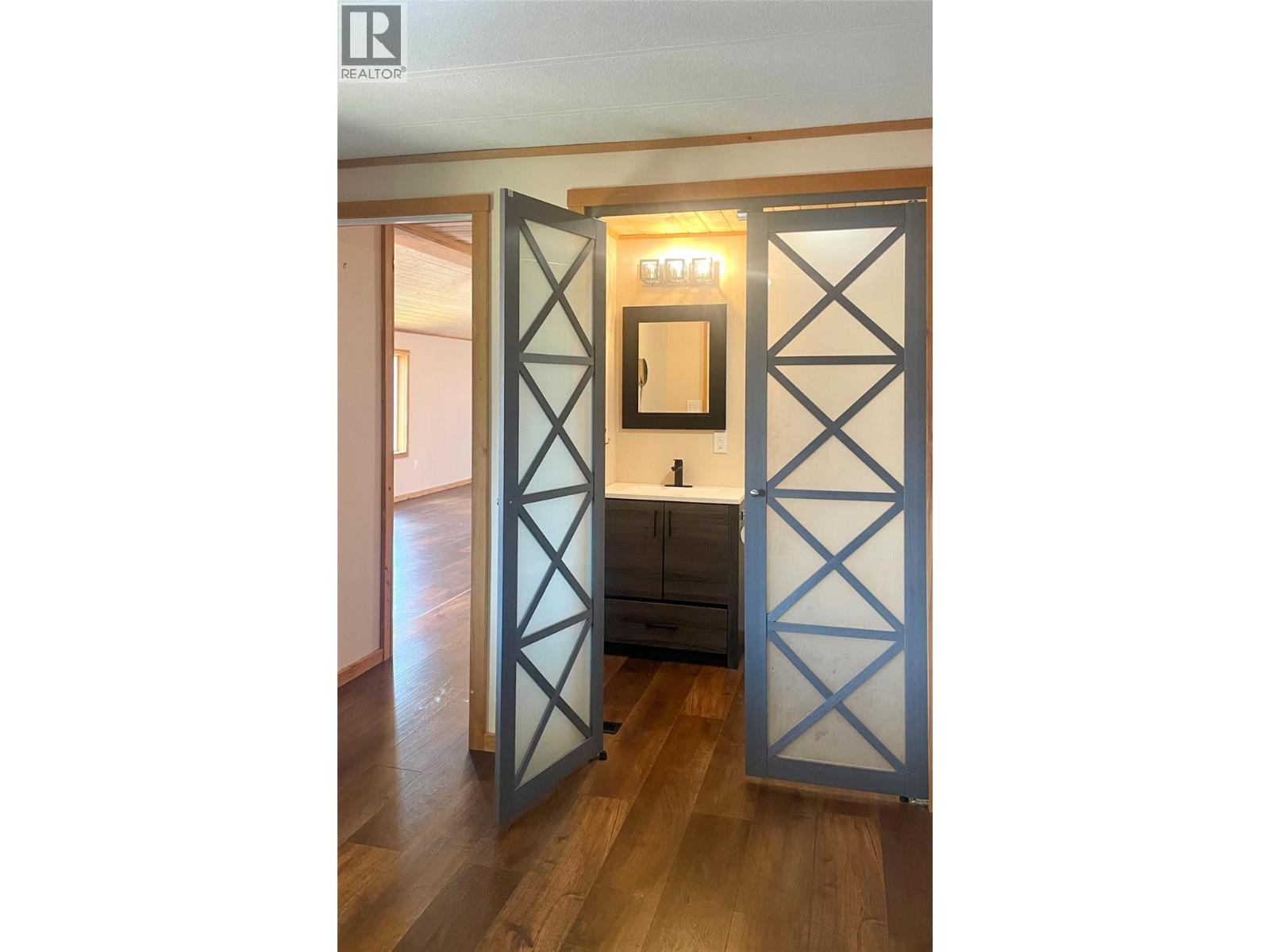 Pad #14 - 5174 Lambert Road, Invermere, British Columbia  V0A 1K2 - Photo 14 - 10382709