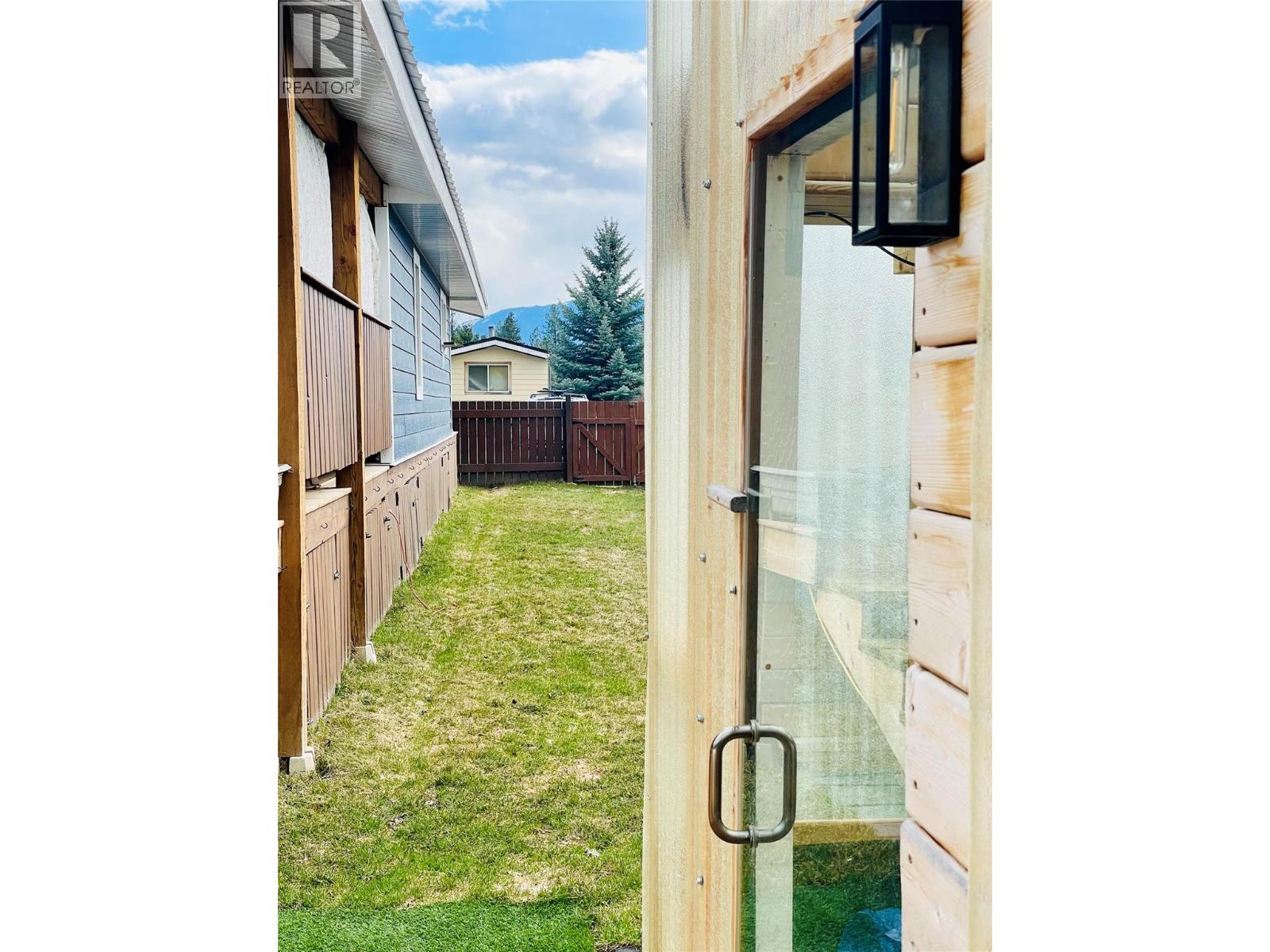 Pad #14 - 5174 Lambert Road, Invermere, British Columbia  V0A 1K2 - Photo 20 - 10382709