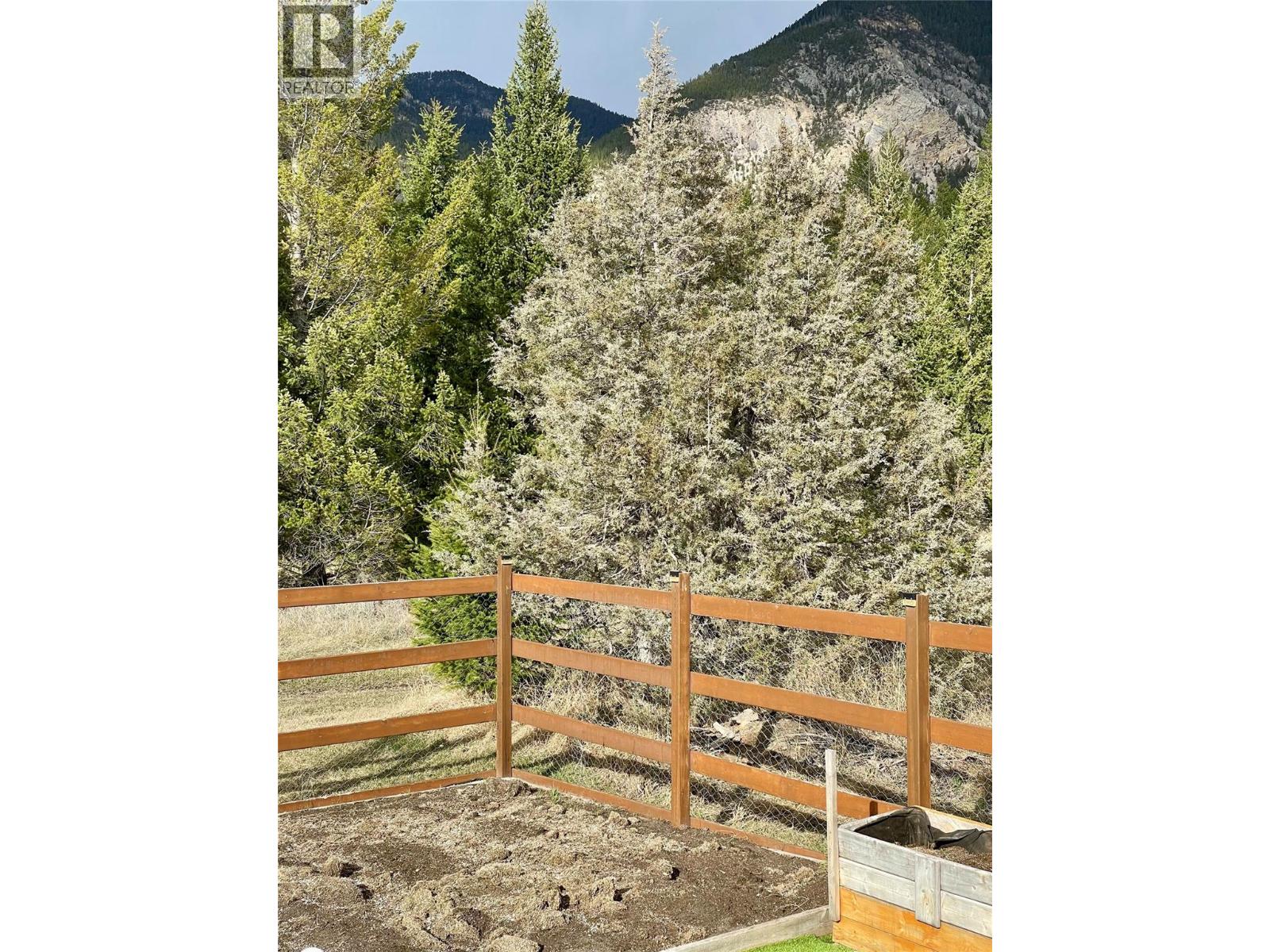 Pad #14 - 5174 Lambert Road, Invermere, British Columbia  V0A 1K2 - Photo 6 - 10382709