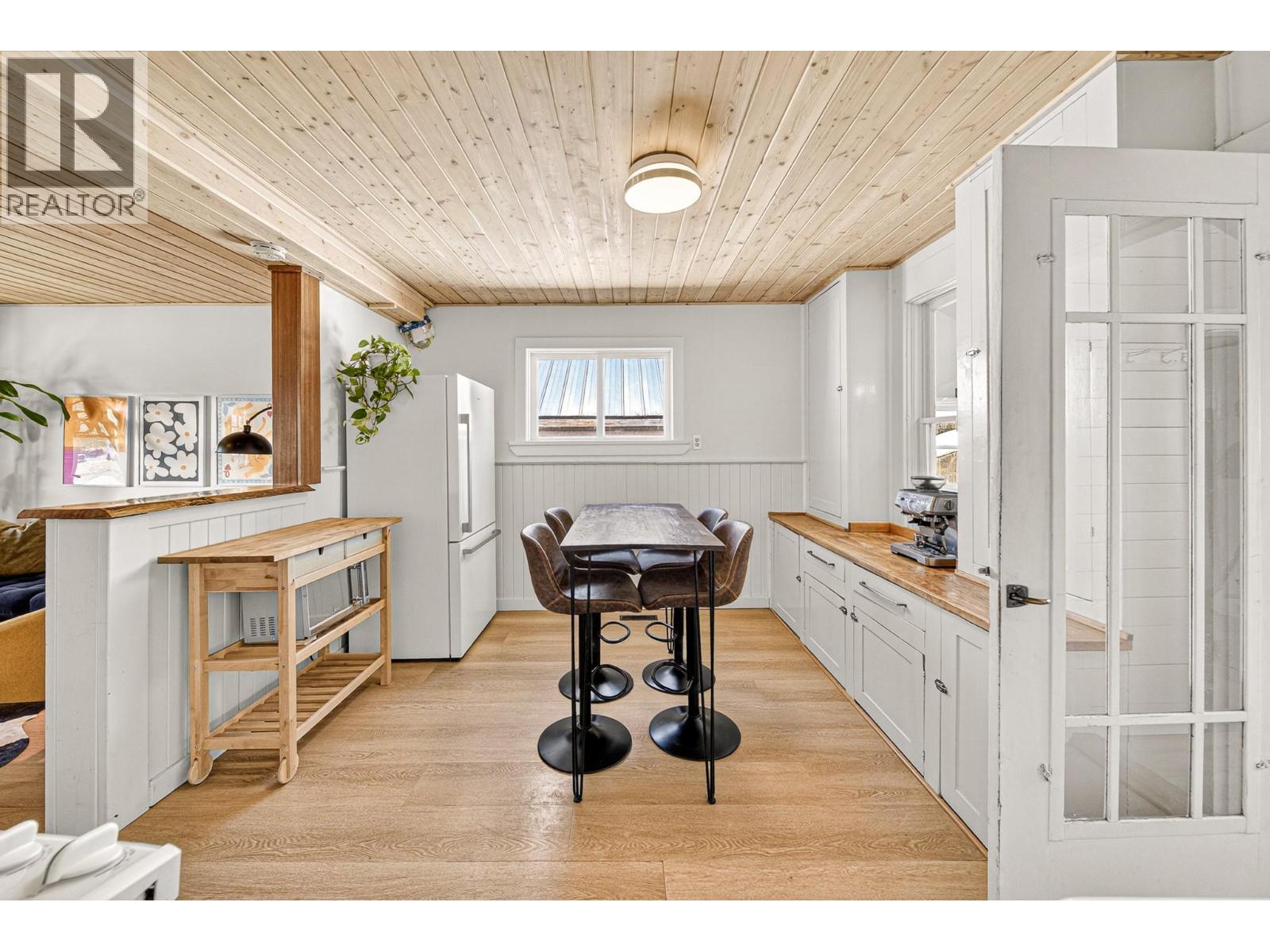 146 14th Street, Fernie, British Columbia  V0B 1M0 - Photo 14 - 10381798