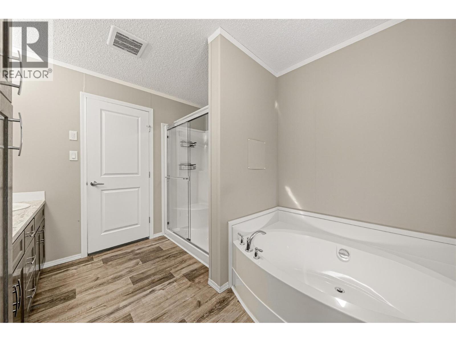 52 Darby Crescent, Elkford, British Columbia  V0B 1H0 - Photo 26 - 10380786